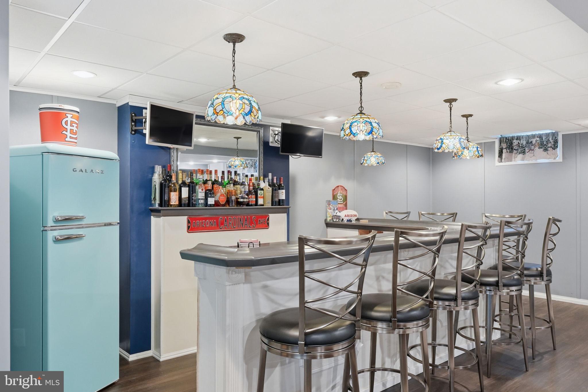 EAGLES NEST - Residential