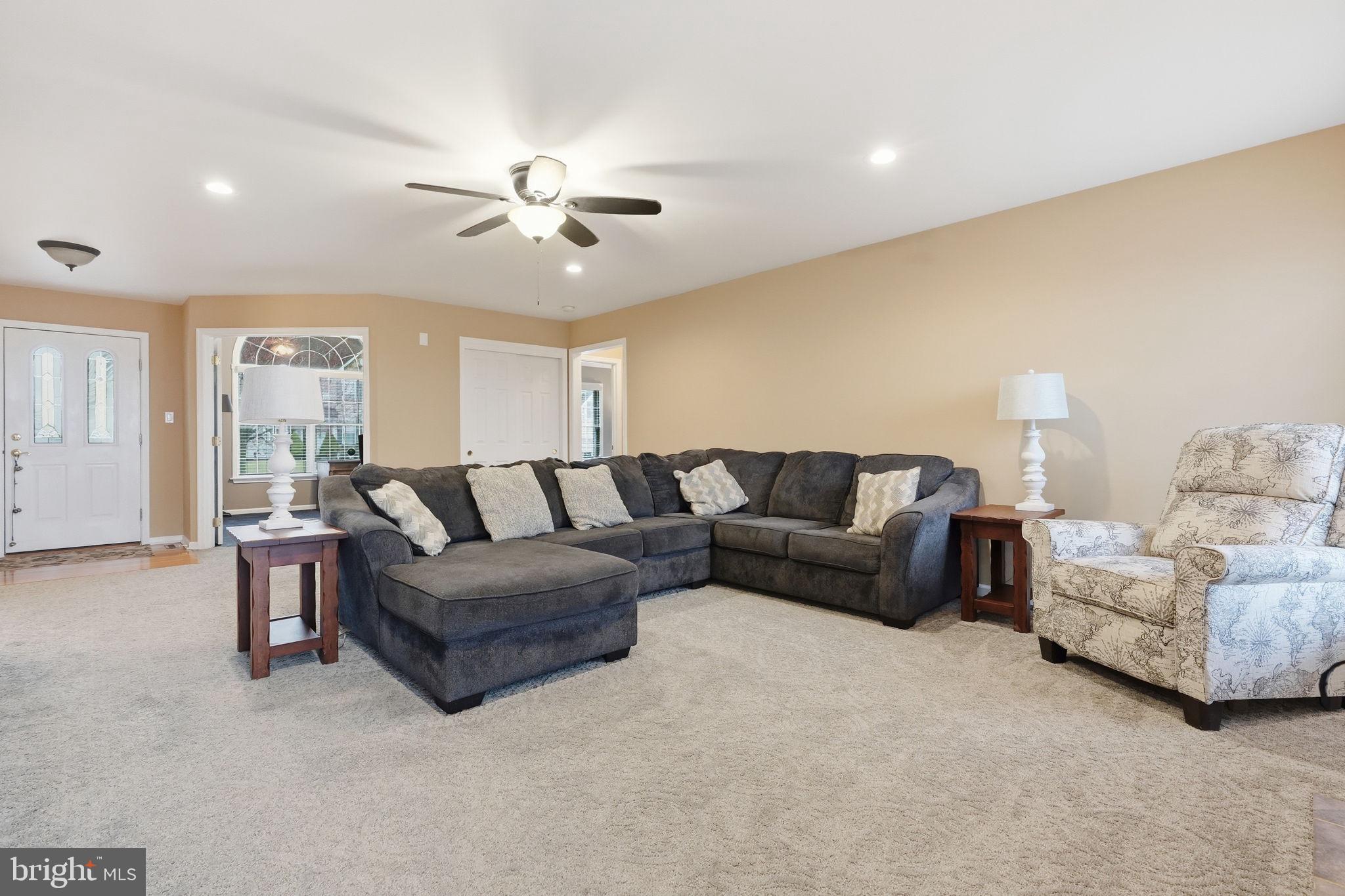 EAGLES NEST - Residential