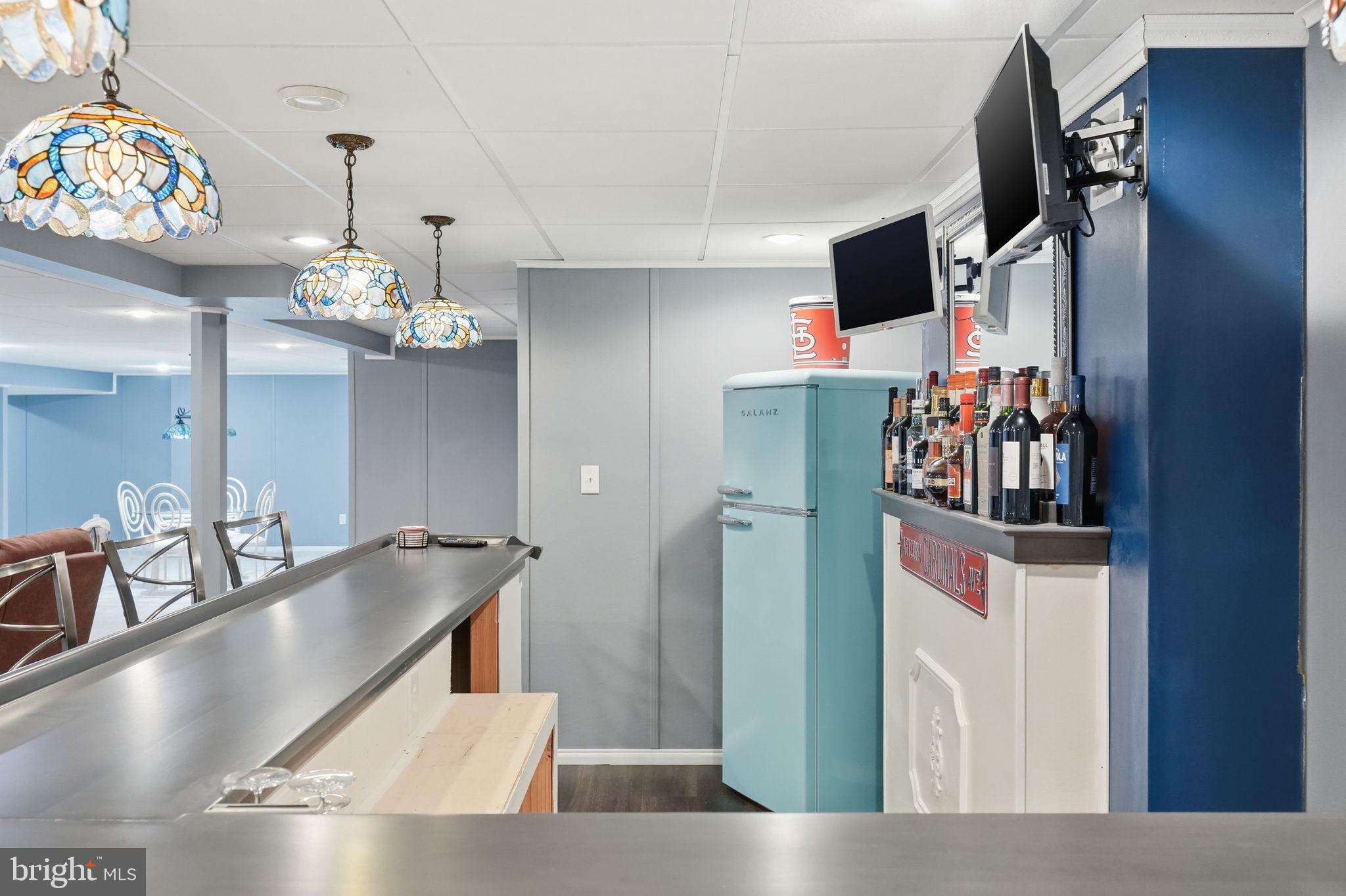 EAGLES NEST - Residential