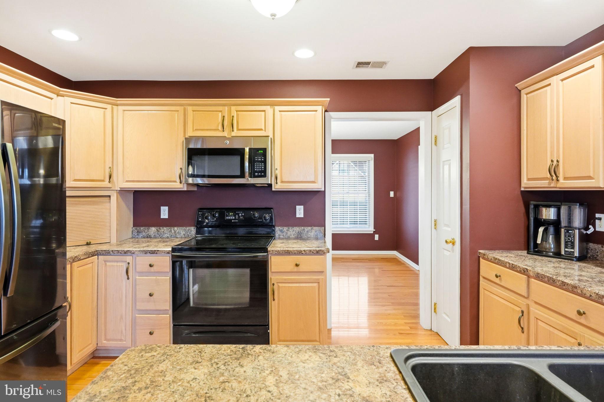 EAGLES NEST - Residential