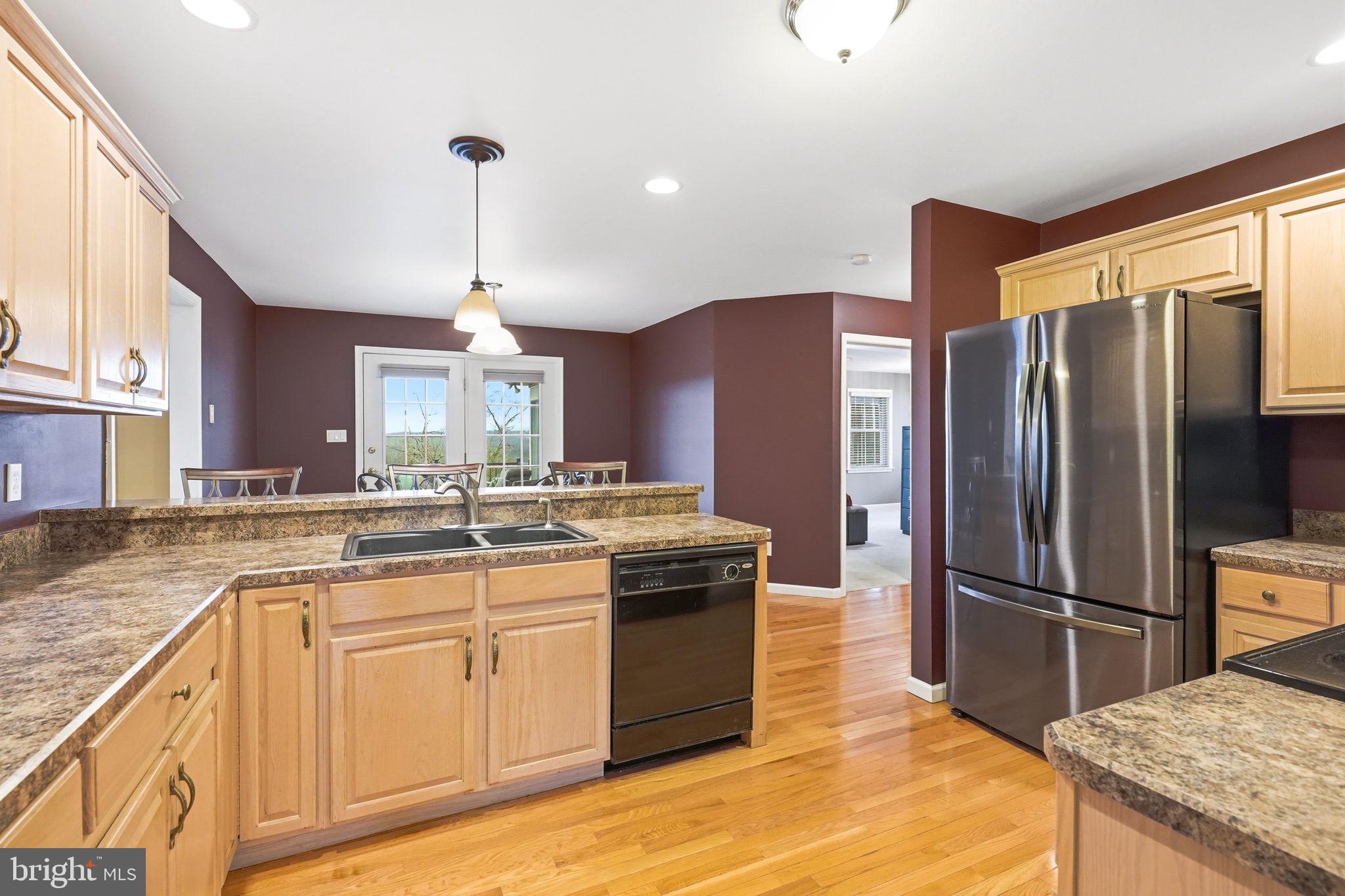 EAGLES NEST - Residential