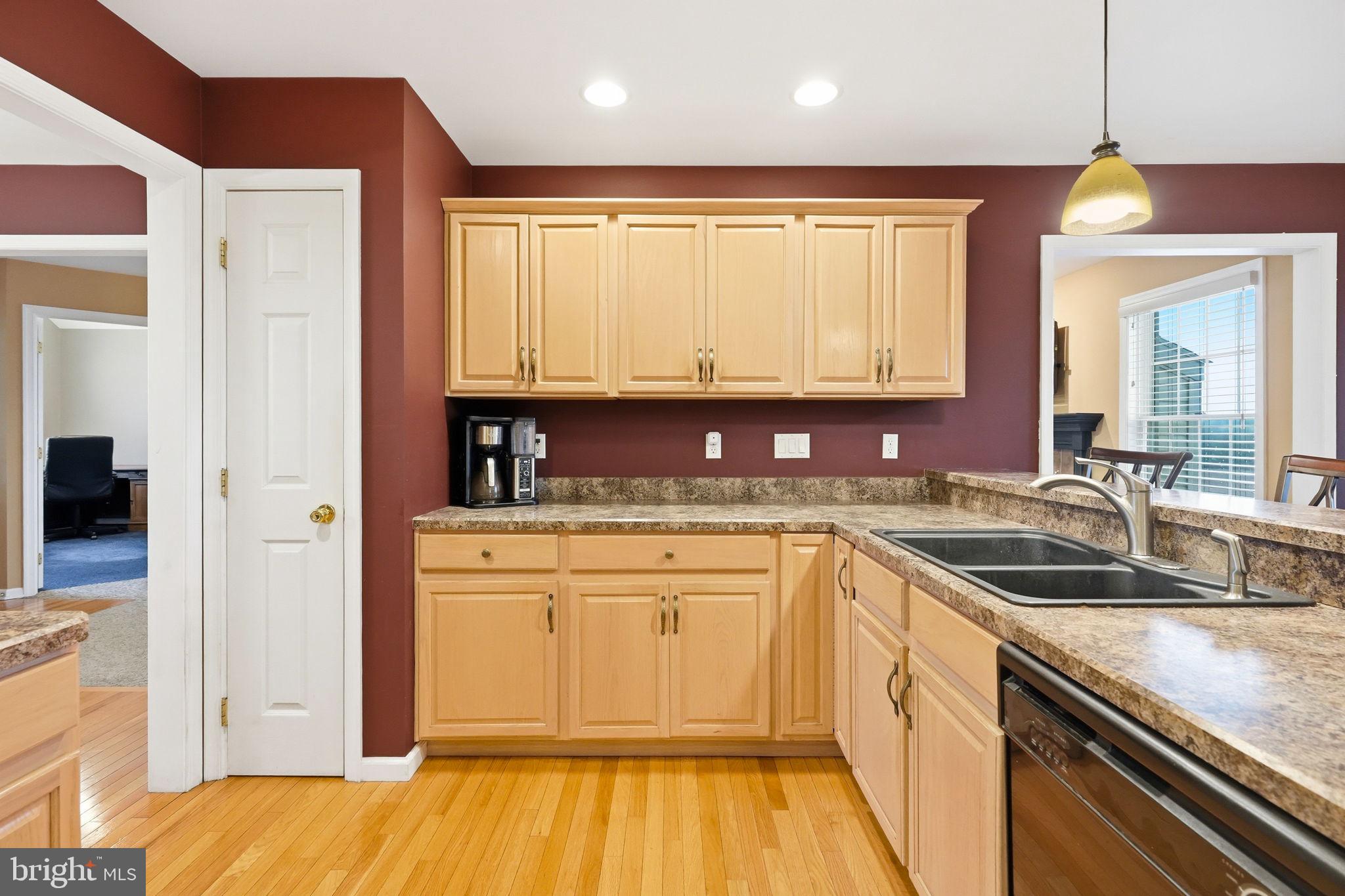 EAGLES NEST - Residential