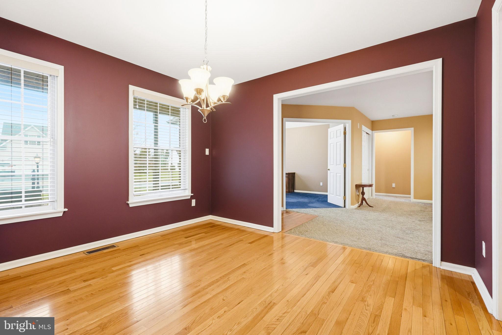 EAGLES NEST - Residential