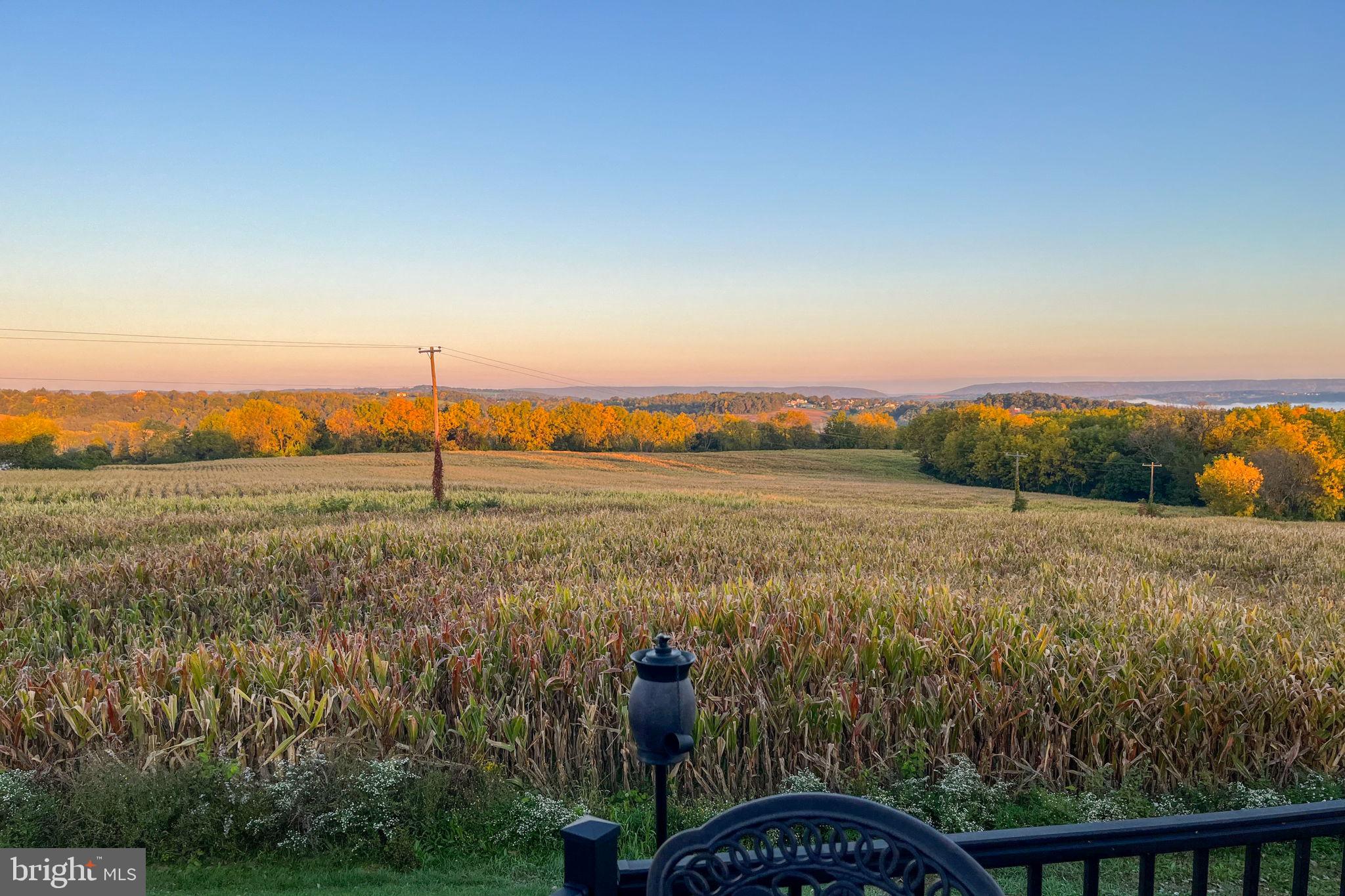 EAGLES NEST - Residential