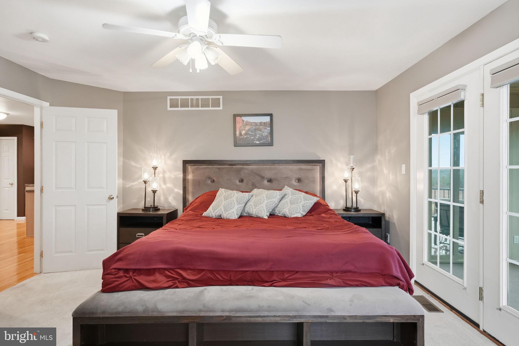 EAGLES NEST - Residential