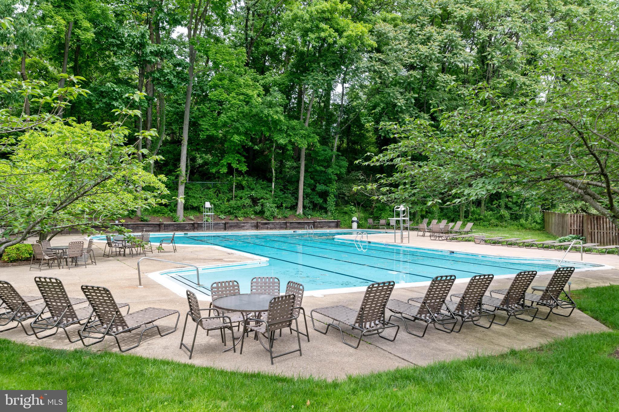 CROSS KEYS - Residential