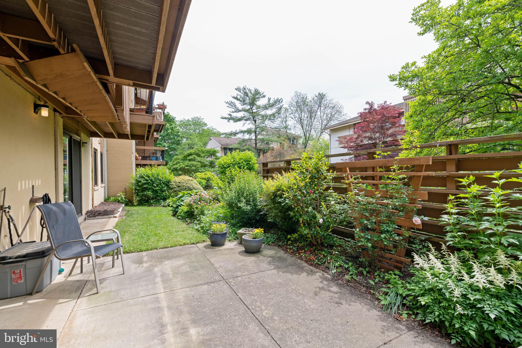 CROSS KEYS - Residential