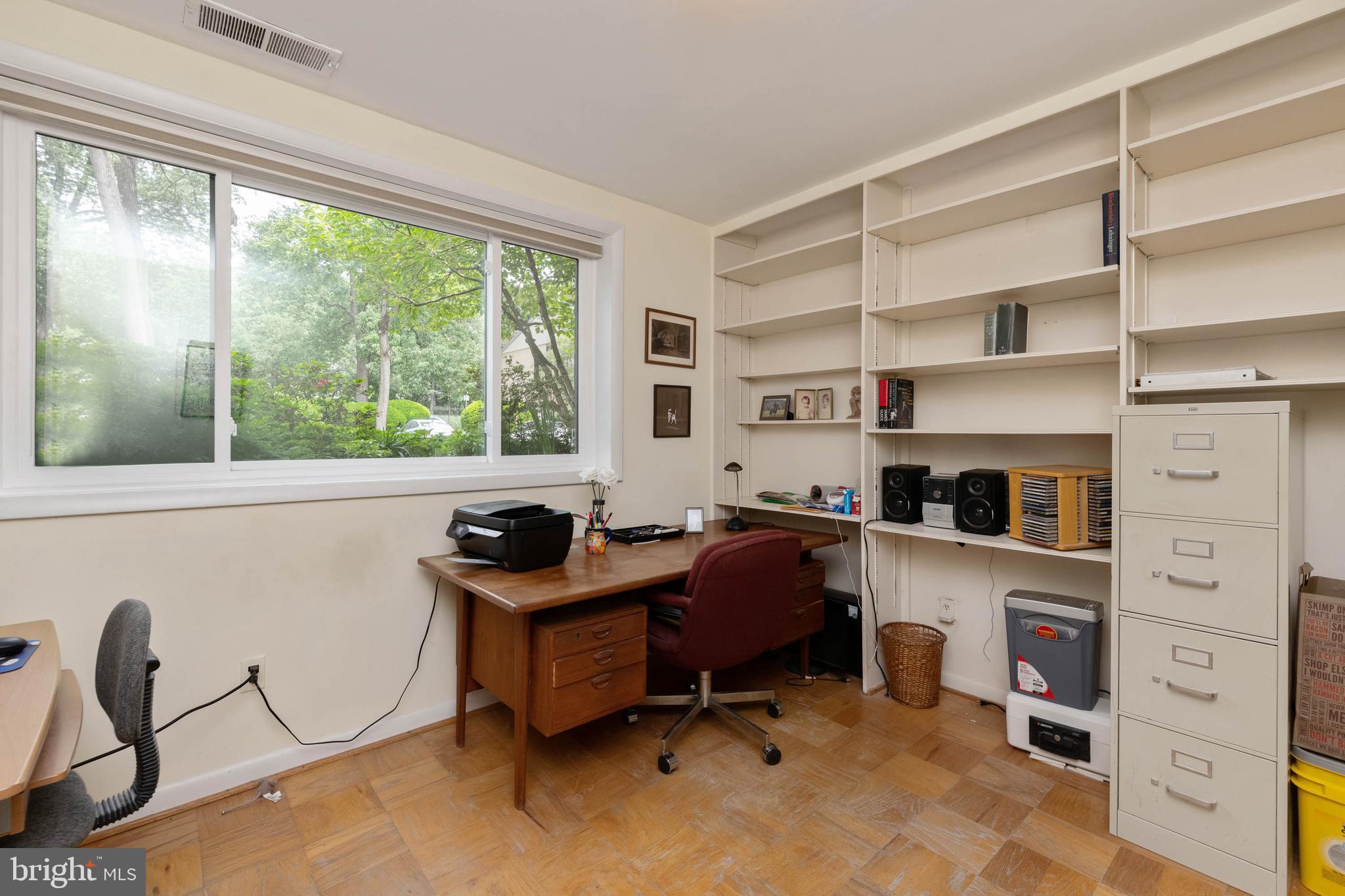 CROSS KEYS - Residential