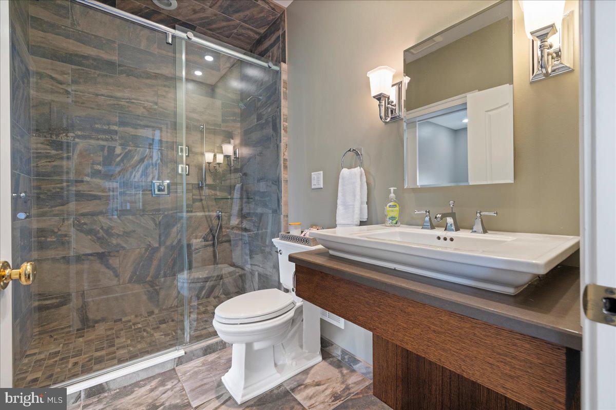 CEDARBROOK FARM - Residential