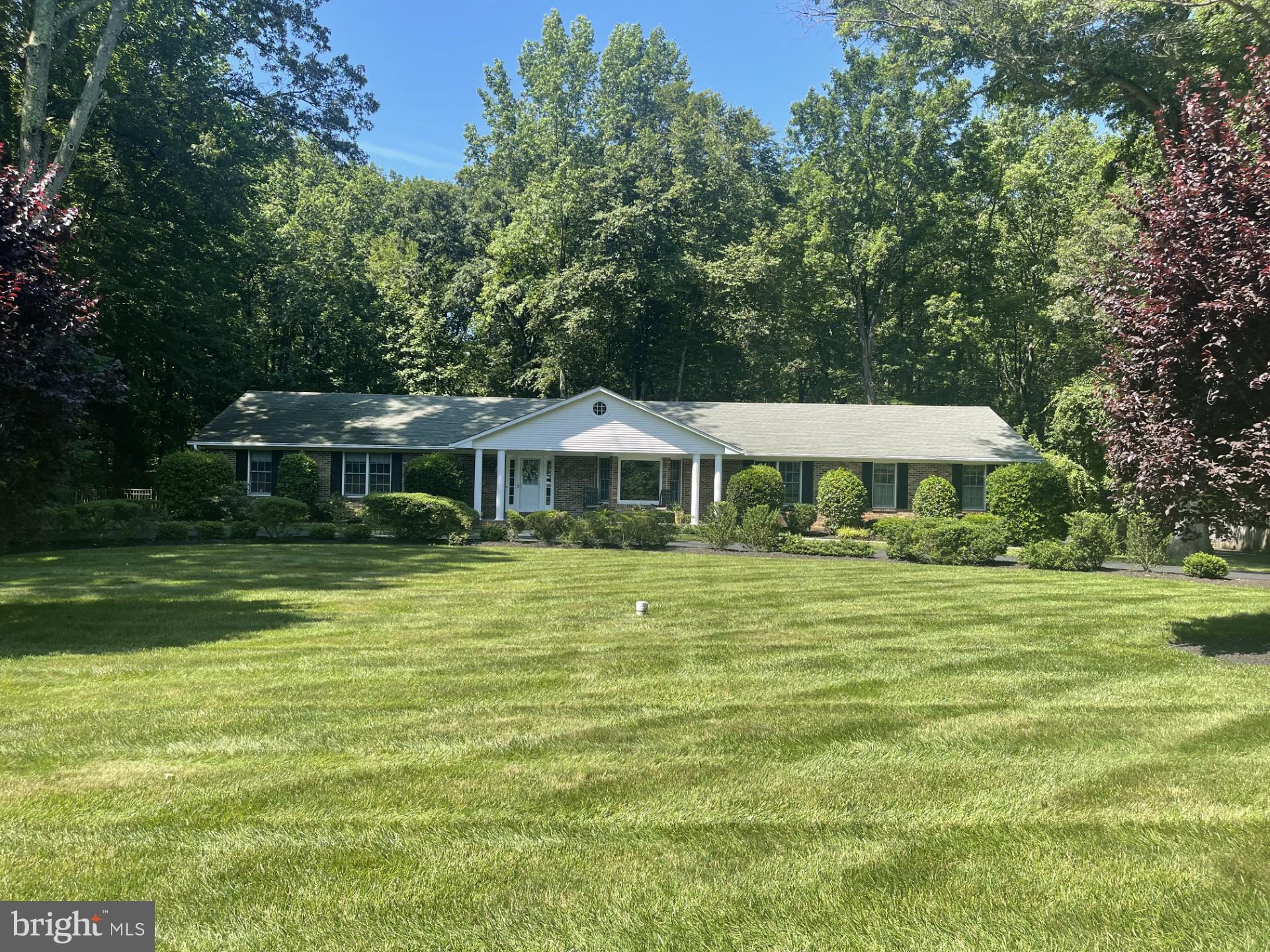 709 CHICKAMAUGA DRIVE