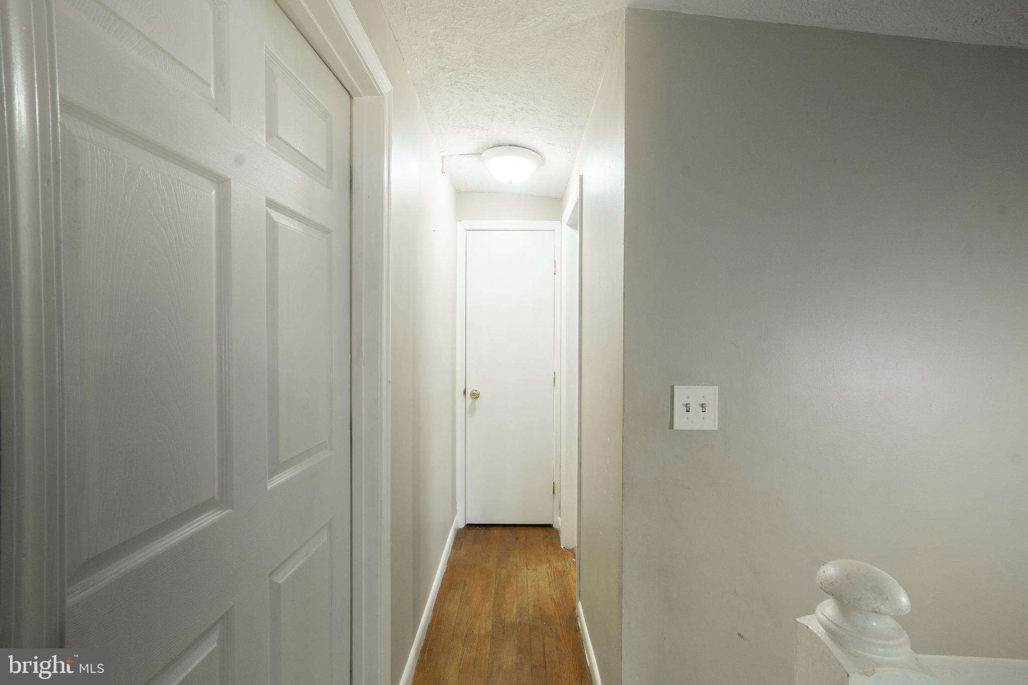 WEST SIDE - Residential