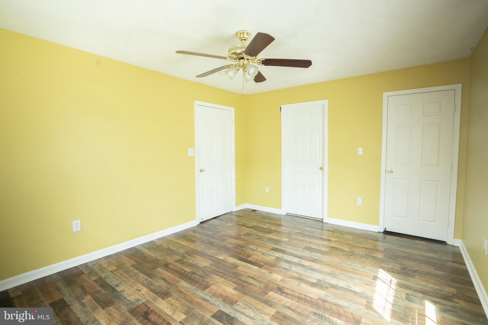 WEST SIDE - Residential