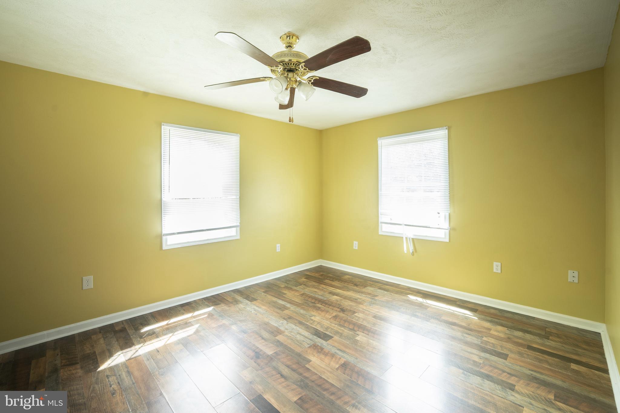 WEST SIDE - Residential