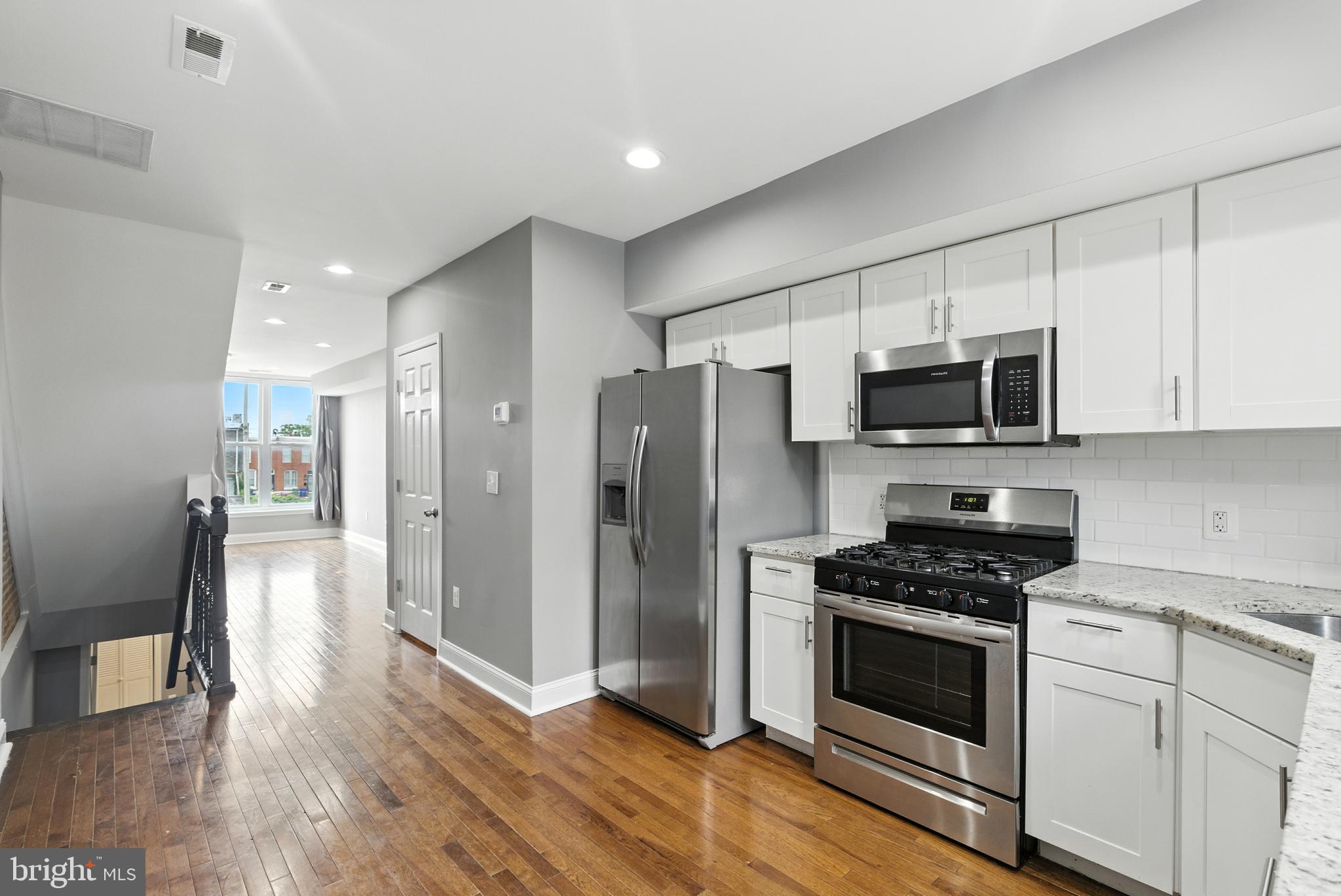 BROADWAY EAST - Residential