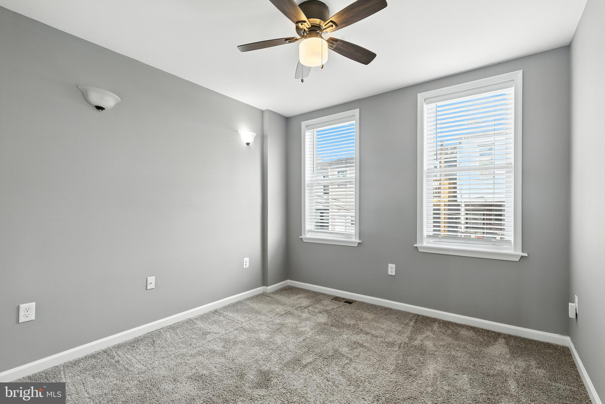 BROADWAY EAST - Residential