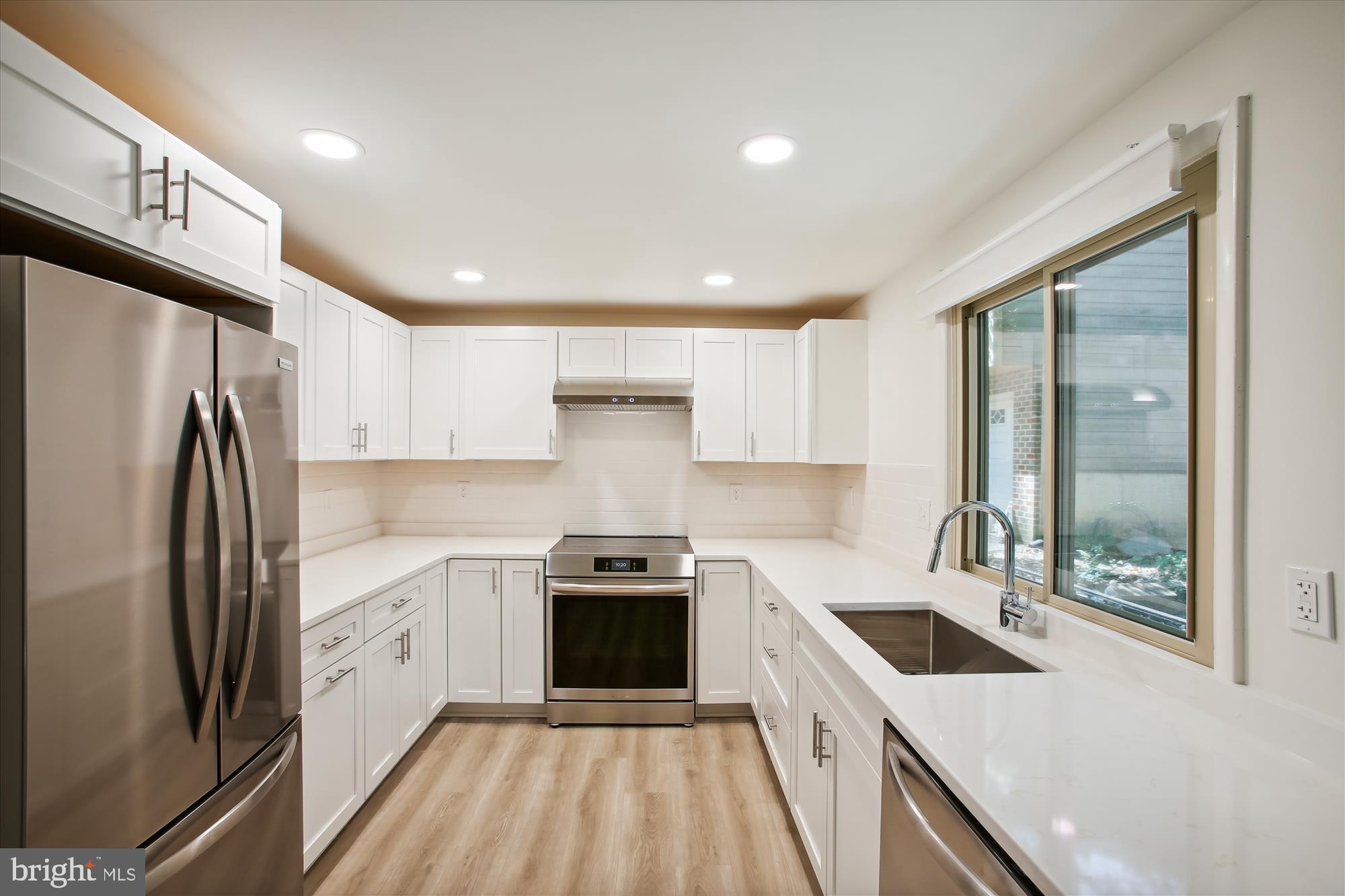 RESTON - Residential Lease