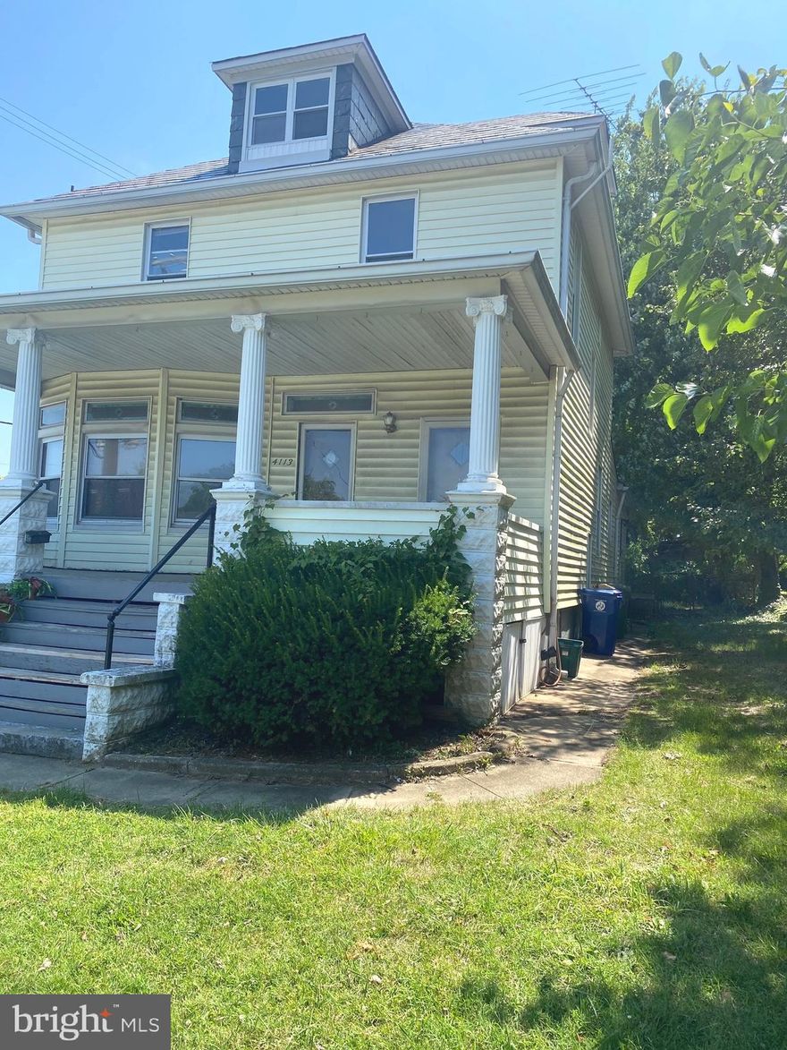 Investors Dream. Huge 5 bedroom home with 3 full baths.  Large rooms in this 2.5 story porch front  home. Basement is also huge. Property sits on a big lot with a detached garage. 
Good comps on this block. Who’s ready for their next investment.