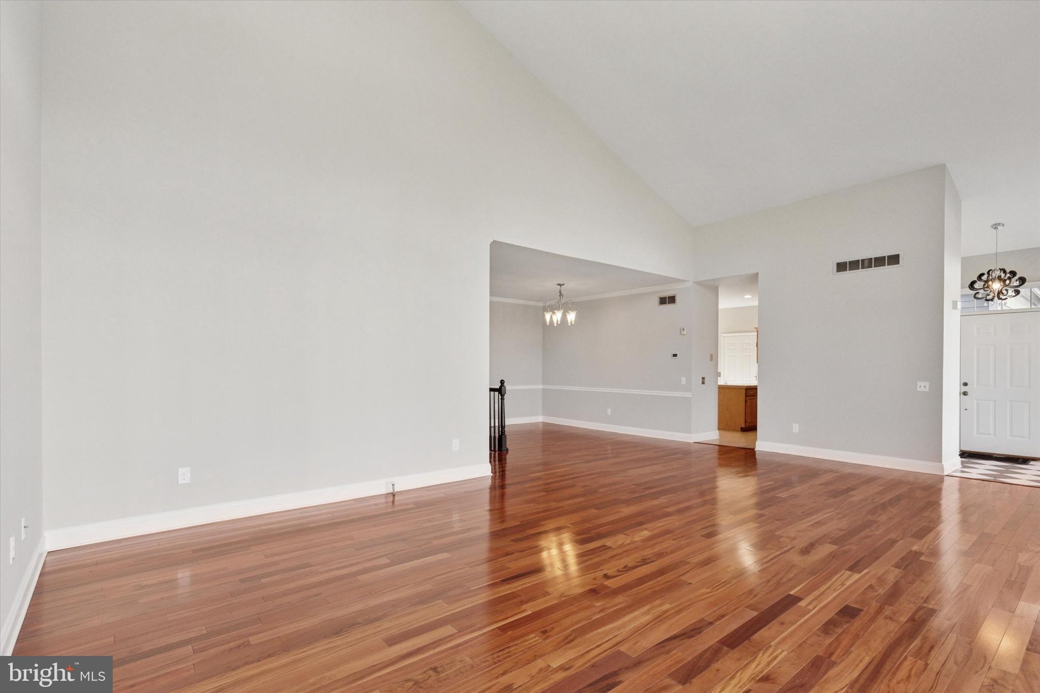 SOMERSET LAKE - Residential