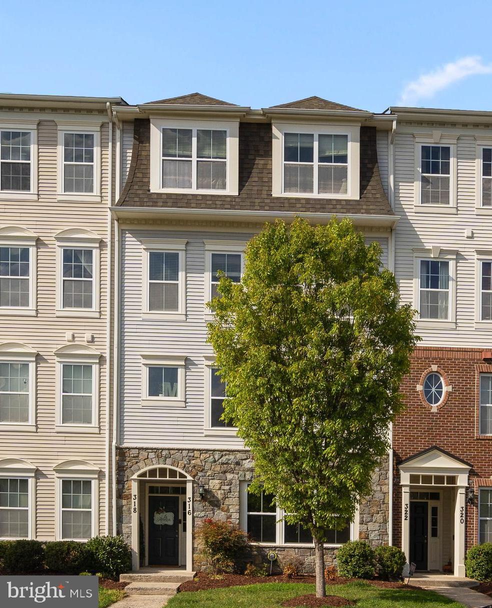 Experience the joy of a low maintenance lifestyle in The Vistas At Quince Orchard Park condo-townhome offering a contemporary feel with 3 bedrooms, 2½ baths, over 1681 sqft, a loft, and a rear garage. An alcove style covered front porch welcomes you into this home featuring a sunfilled open floorplan, large profile crown moldings, laminate flooring, and a shared dining room and living room. Chef ready kitchen is appointed with heated floors, Shaker style cherry cabinetry, granite counters, a buffet, black appliances, a pantry, and a breakfast bar. Beautiful LVP floors welcome you into the owner’s suite presenting a trio of windows, a lighted ceiling fan, walk-in closet and a private bath with a double vanity, separate shower, and a soaking tub. Heated floors on second level. Community Amenities: basketball, tennis courts, playgrounds and paths. Close to nearby commuter routes, Kentlands and The Rio for shopping, dining, entertainment, and more!