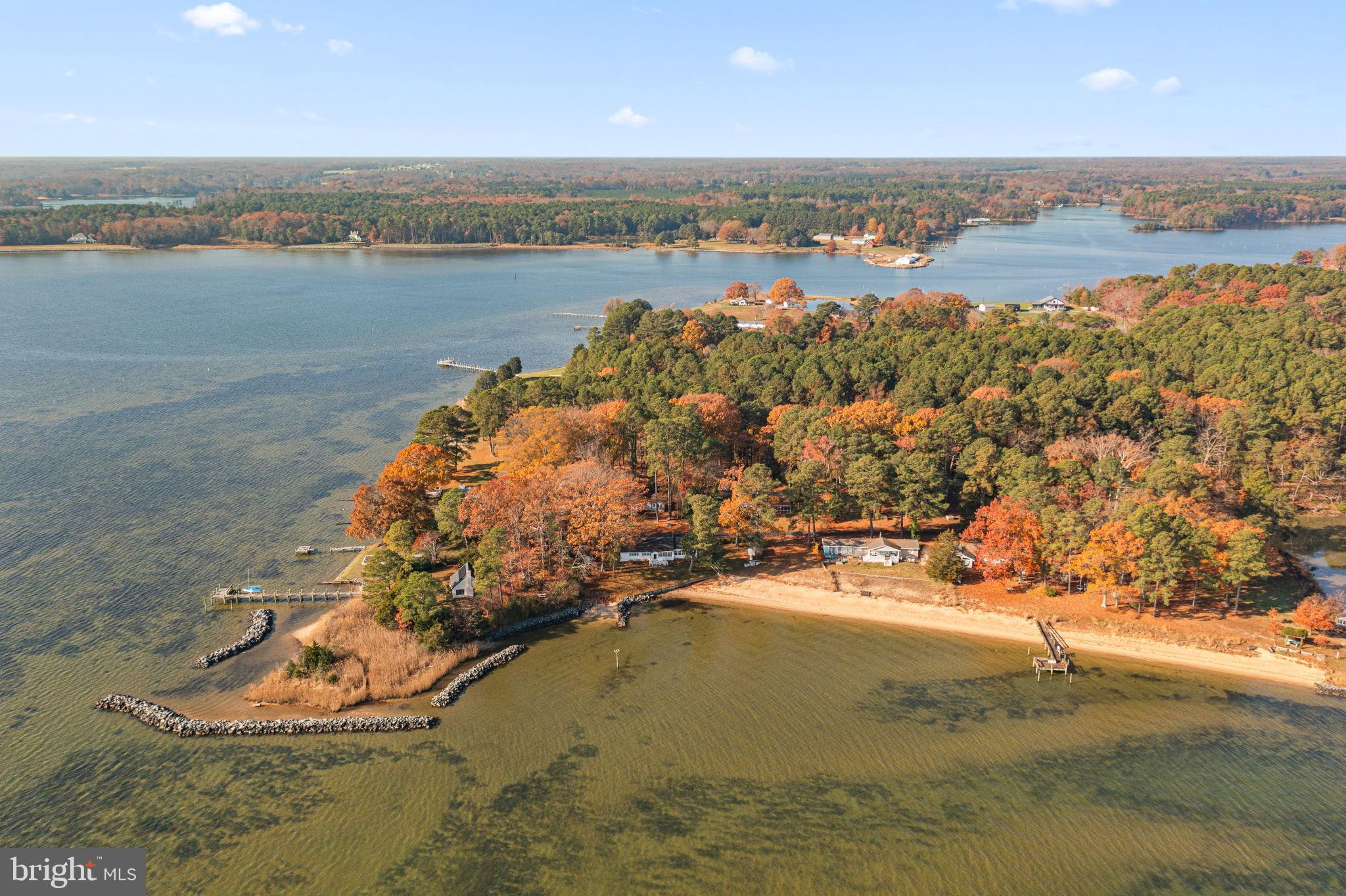 GENERAL PARKER SHORES - Residential