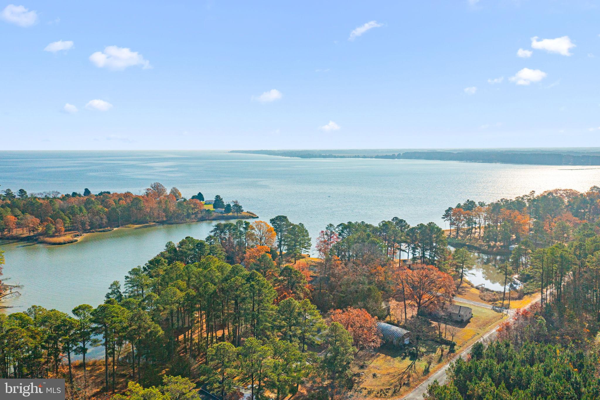 GENERAL PARKER SHORES - Residential