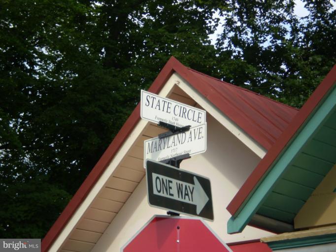HISTORIC DISTRICT - Residential Lease