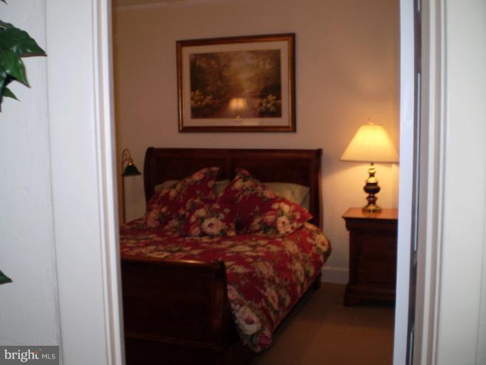 HISTORIC DISTRICT - Residential Lease
