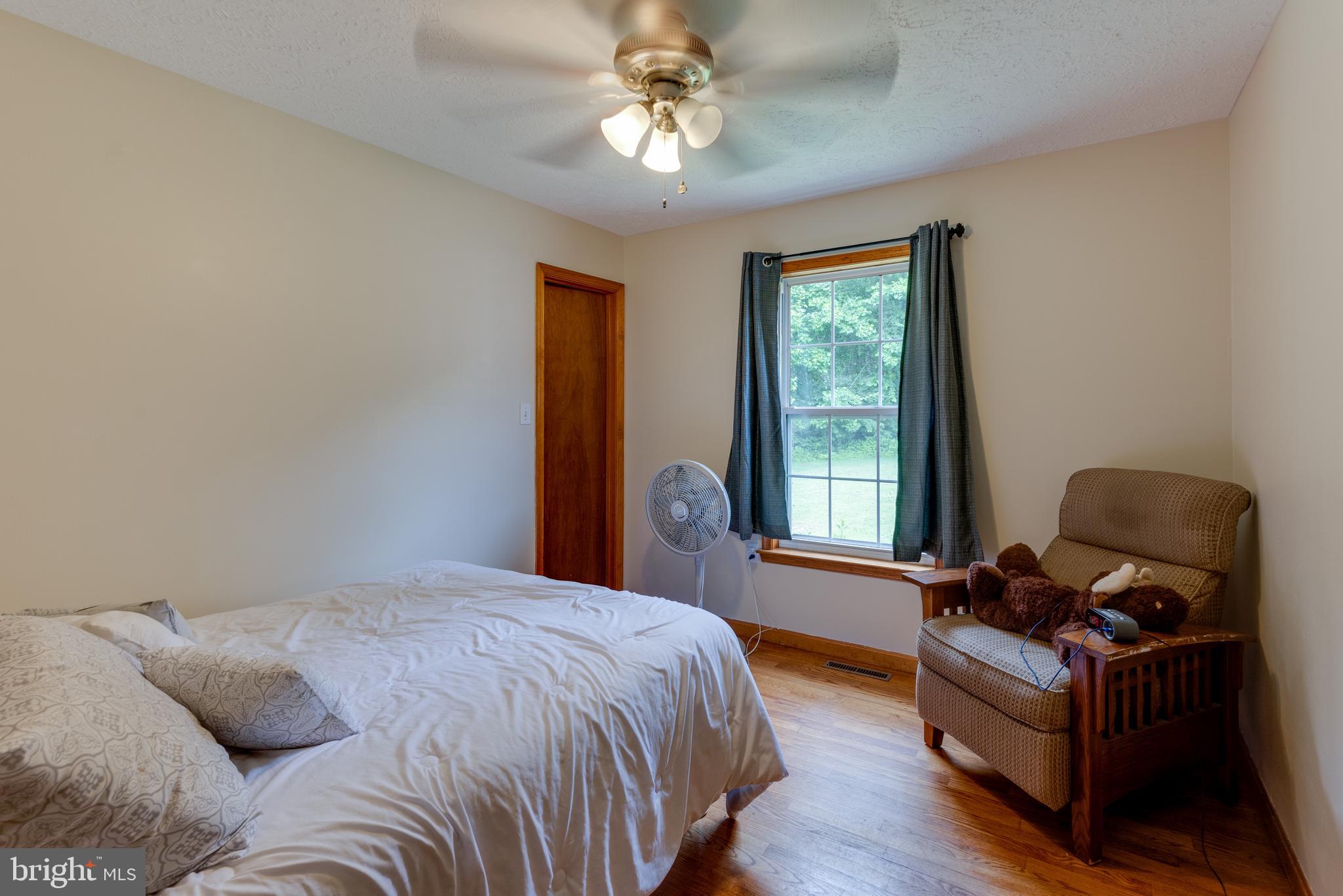 LAUREL RIDGE - Residential