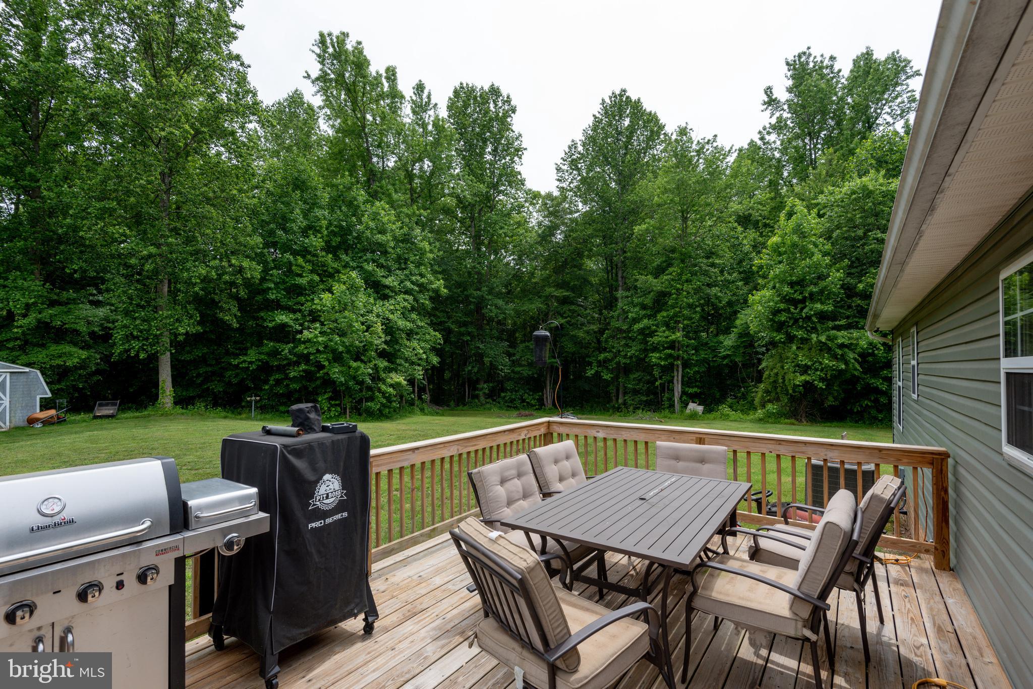 LAUREL RIDGE - Residential