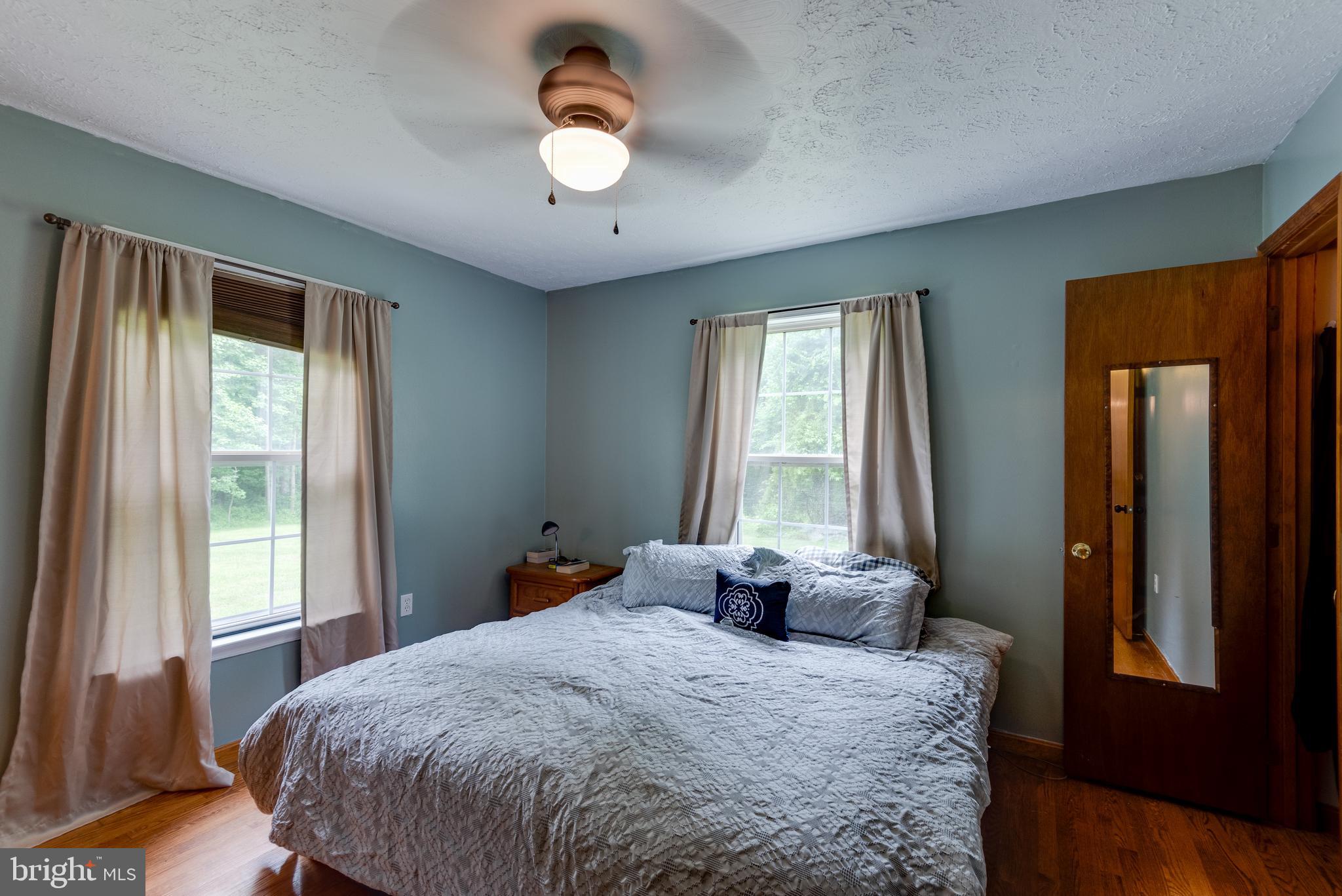 LAUREL RIDGE - Residential