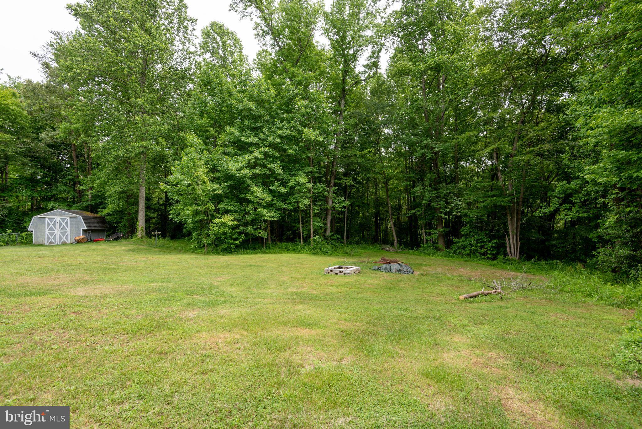 LAUREL RIDGE - Residential