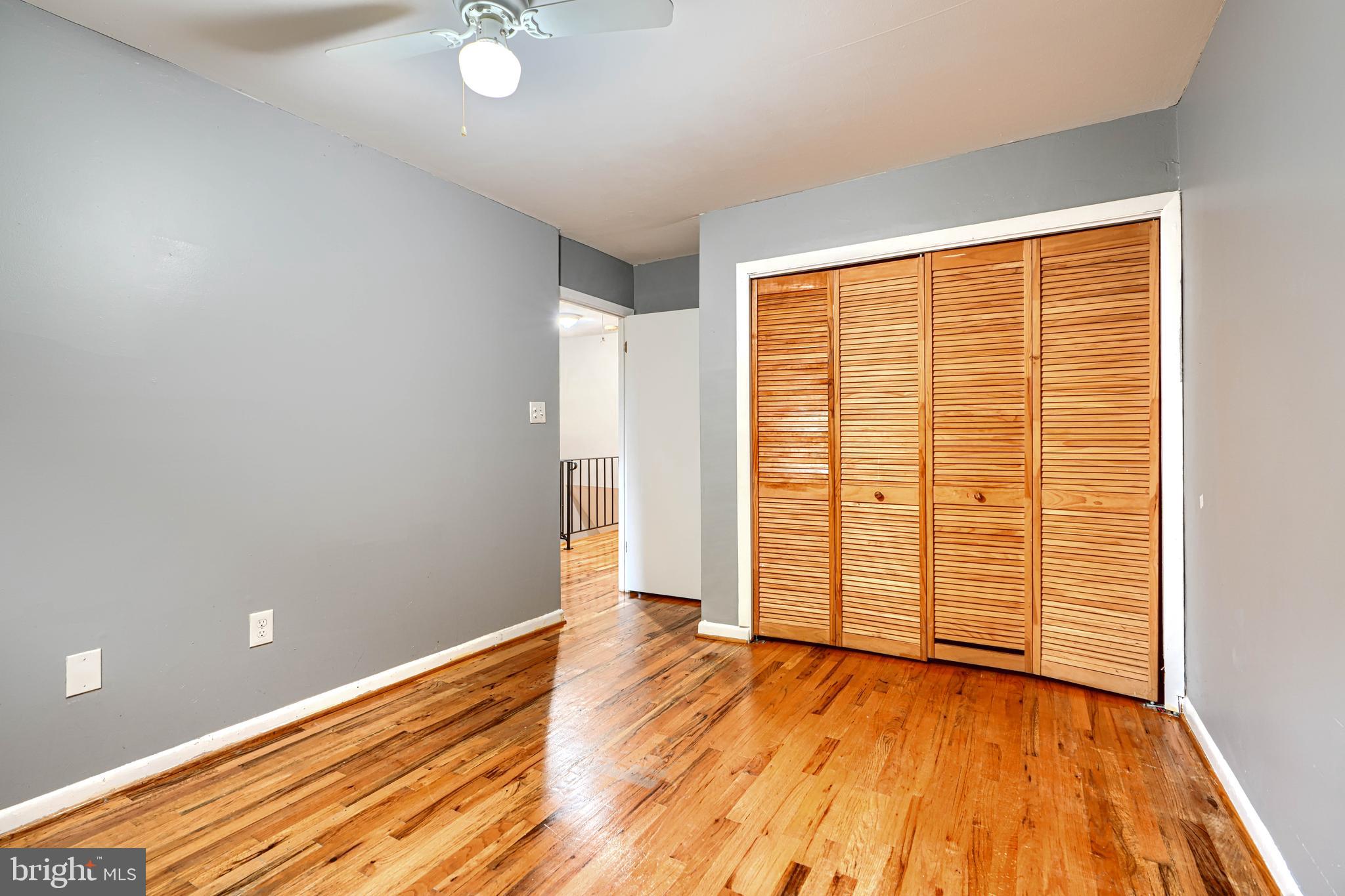 QUEEN ANNE VILLAGE - Residential