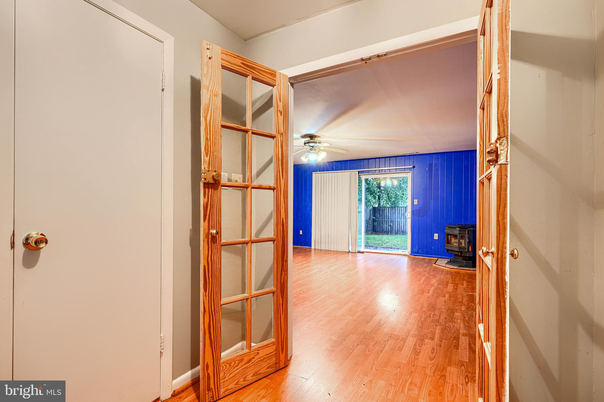 QUEEN ANNE VILLAGE - Residential