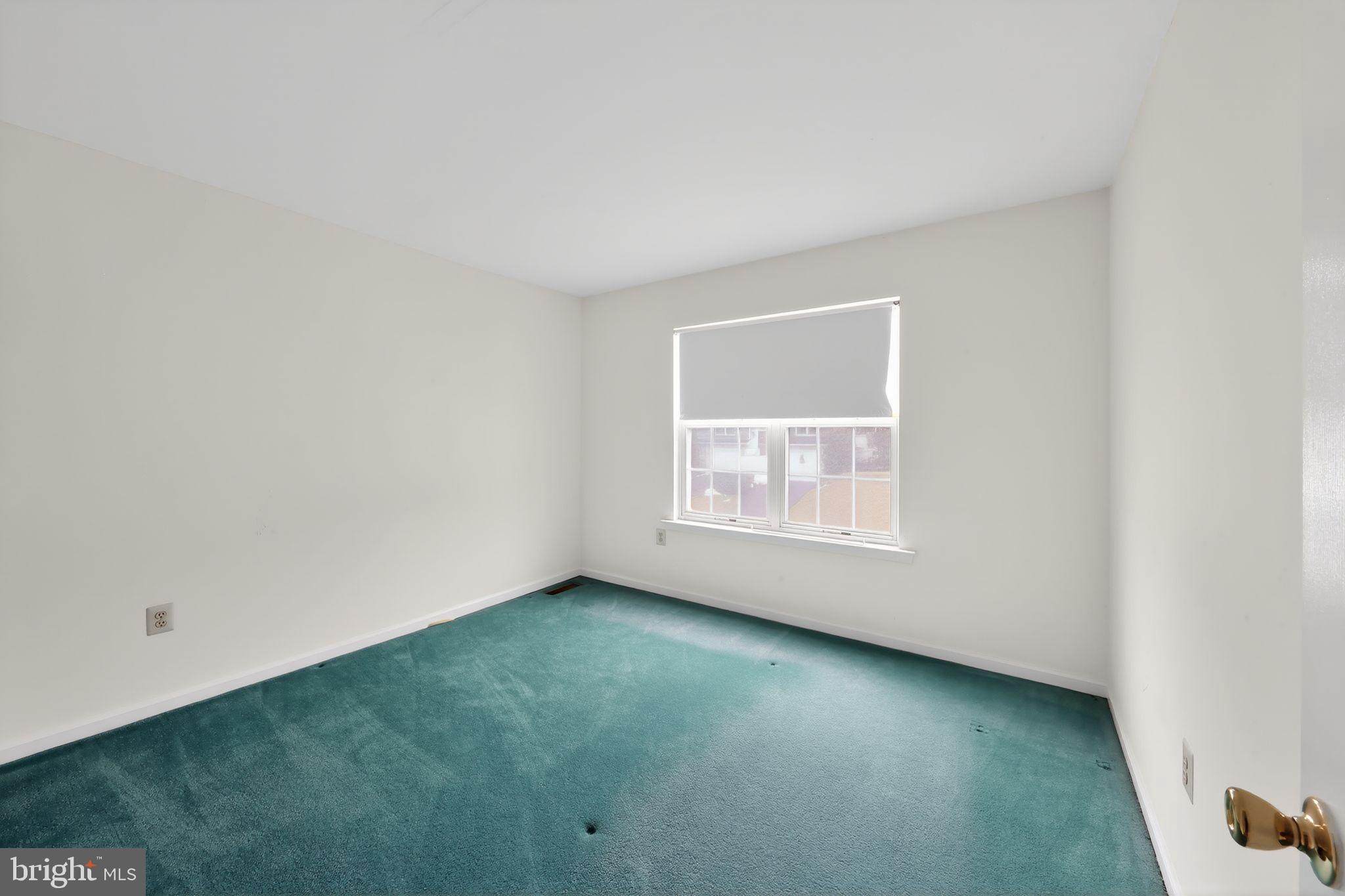 BALLINAHINCH - Residential