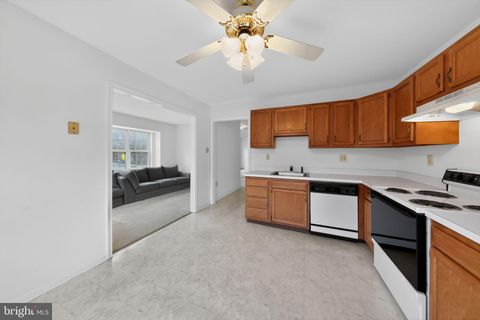 Tiny photo for 189 Moria Place #189, ASTON, PA 19014 (MLS # PADE2109782)