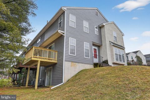 Tiny photo for 189 Moria Place #189, ASTON, PA 19014 (MLS # PADE2109782)