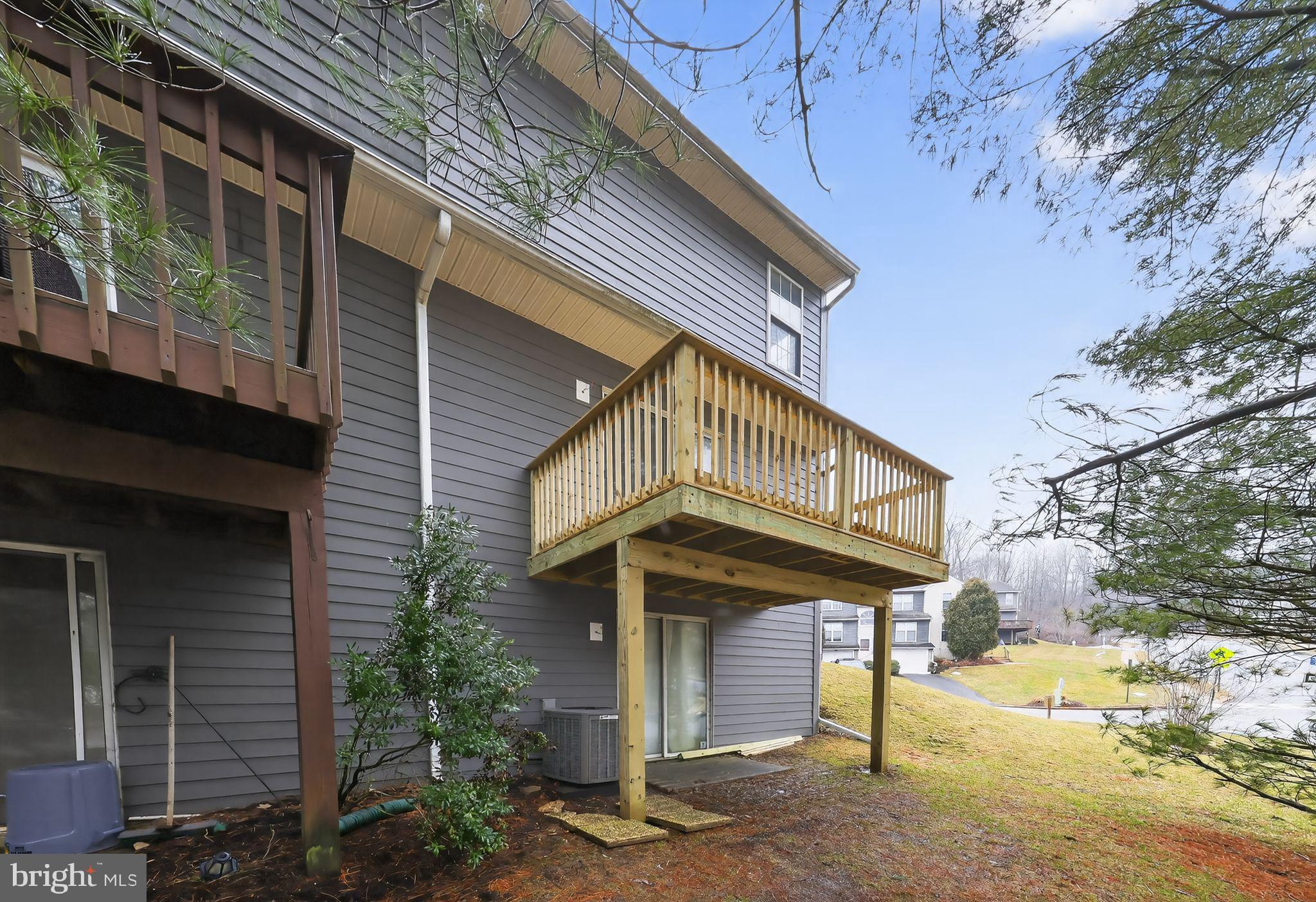 BALLINAHINCH - Residential