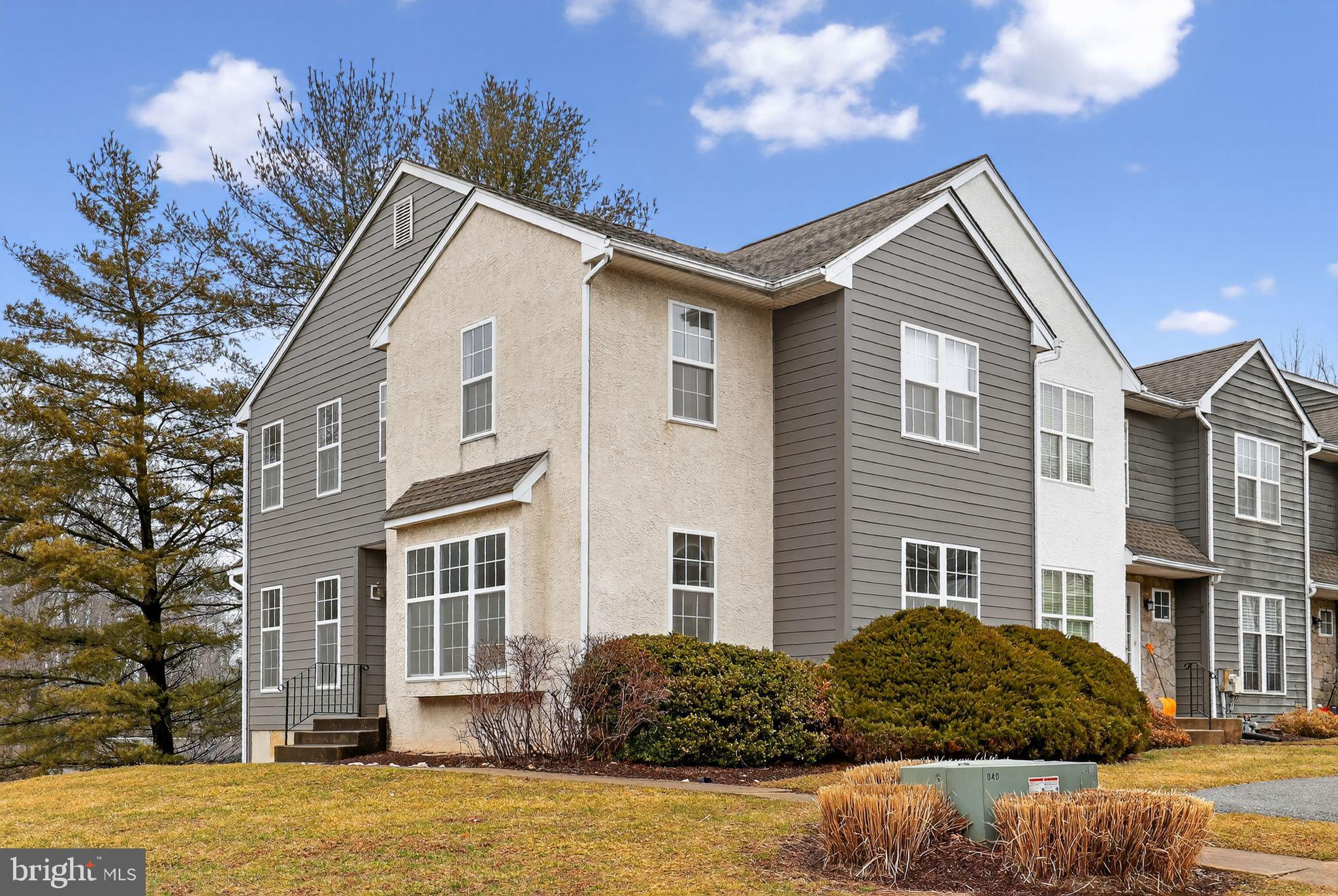 BALLINAHINCH - Residential