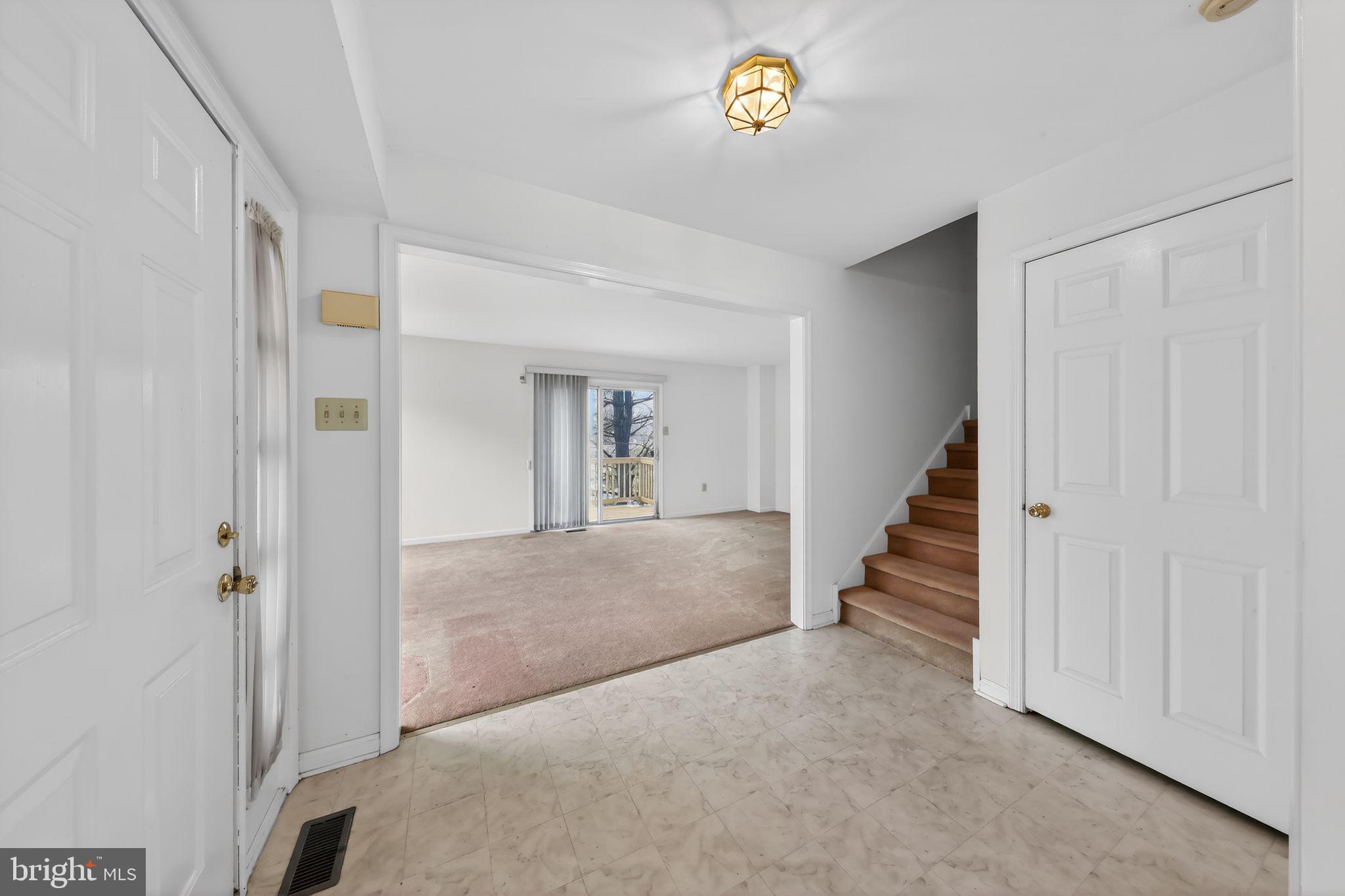 BALLINAHINCH - Residential