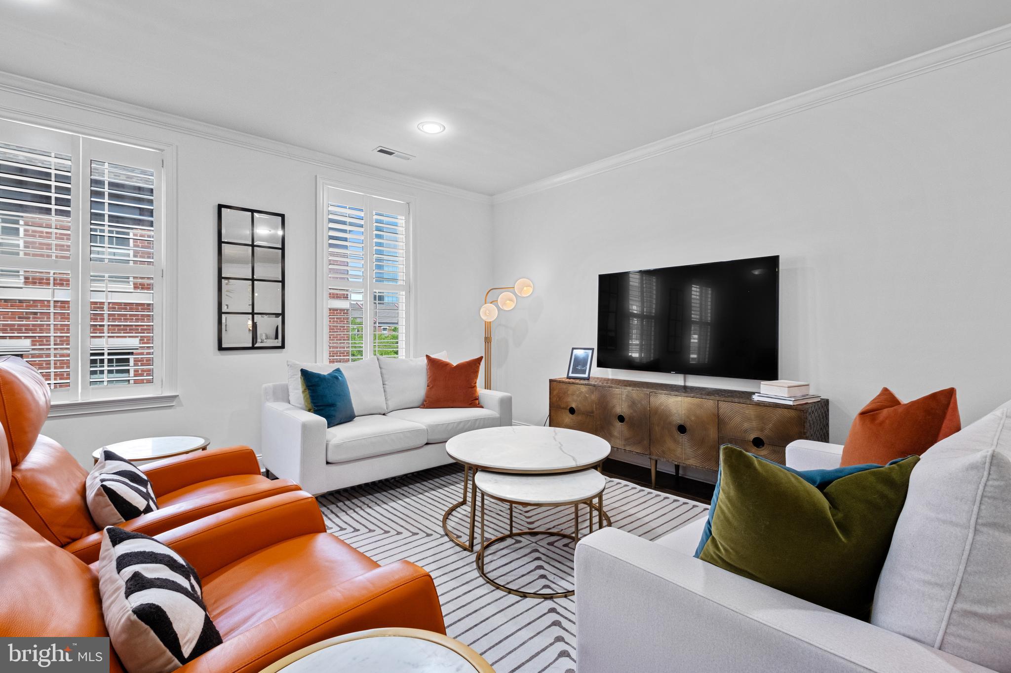 NAVAL SQUARE - Residential