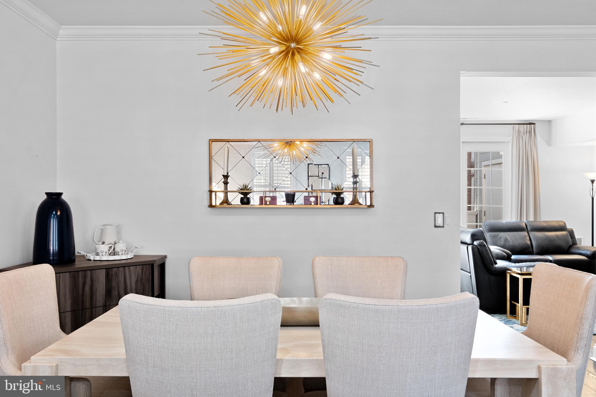 NAVAL SQUARE - Residential