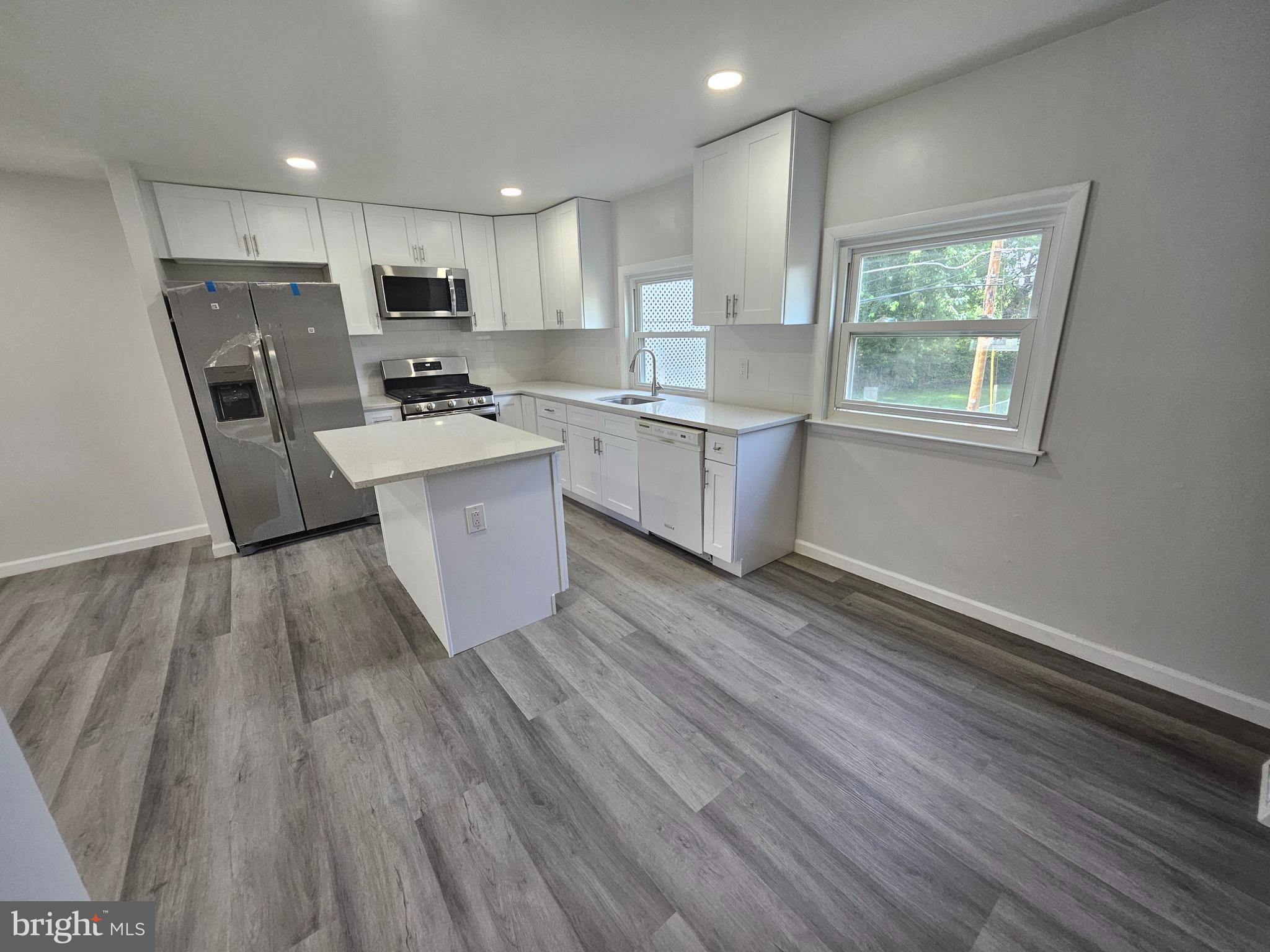 PHILADELPHIA - Residential