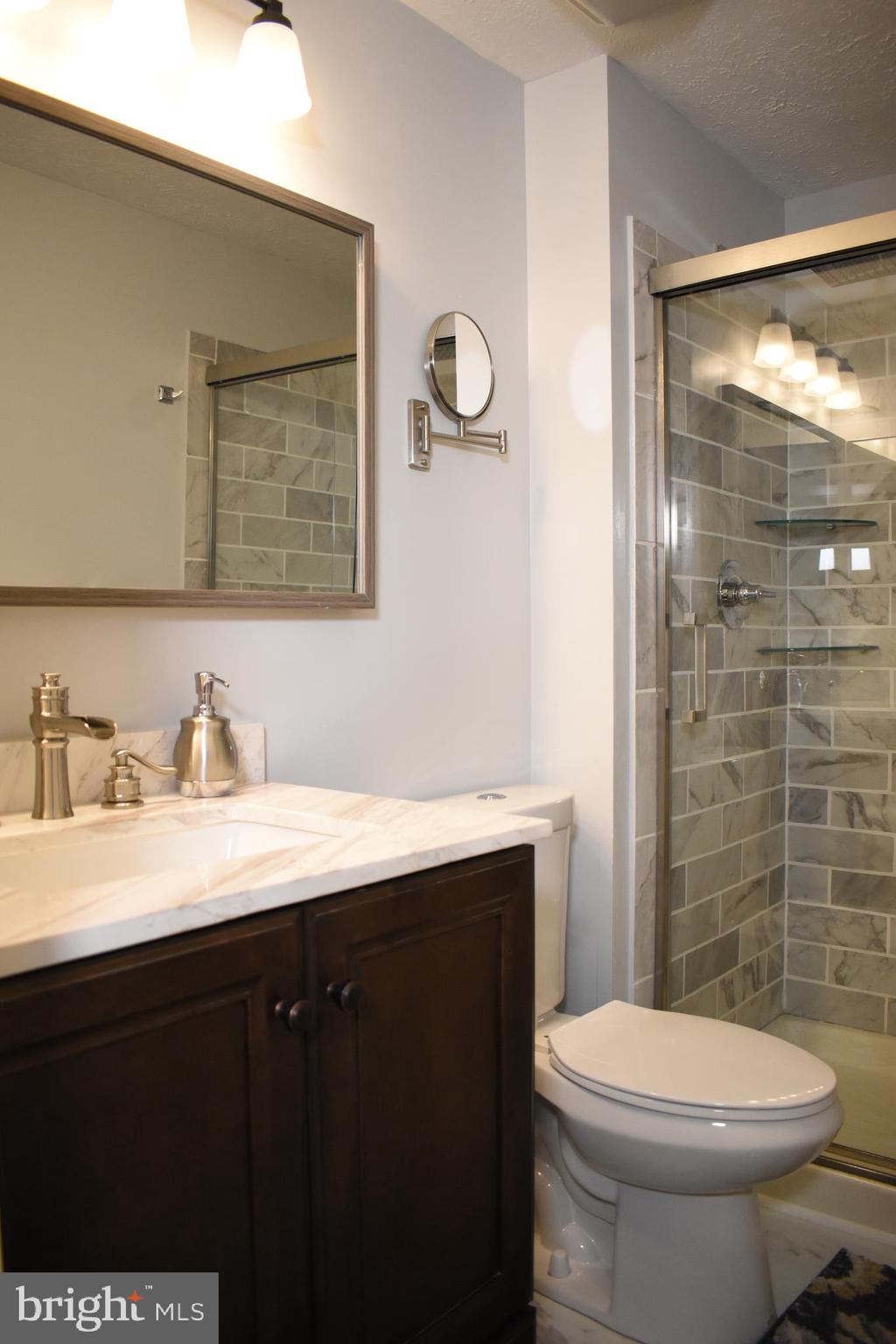 TANGLEWOOD - Residential