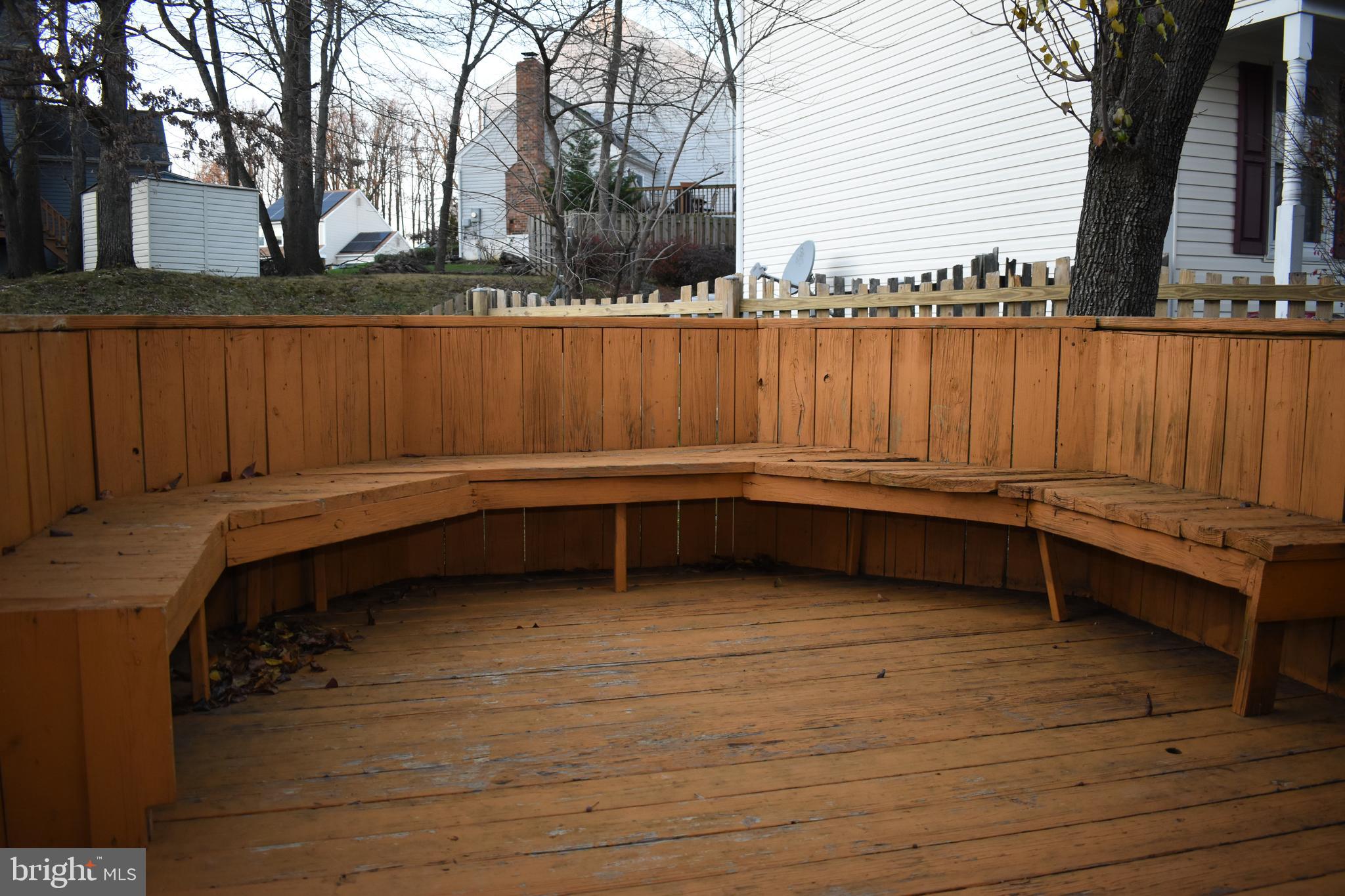 TANGLEWOOD - Residential