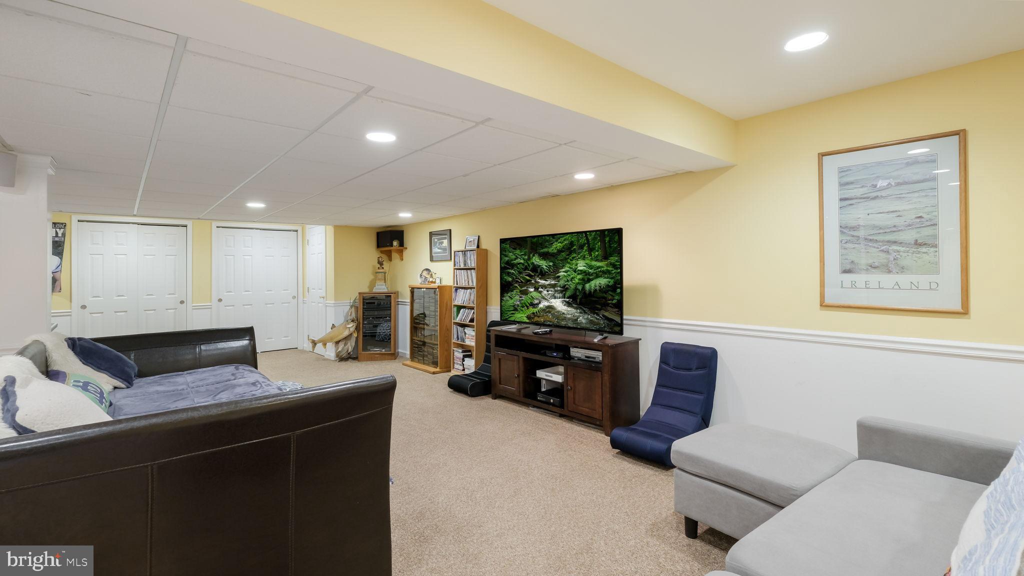 EAGLE GLENN - Residential