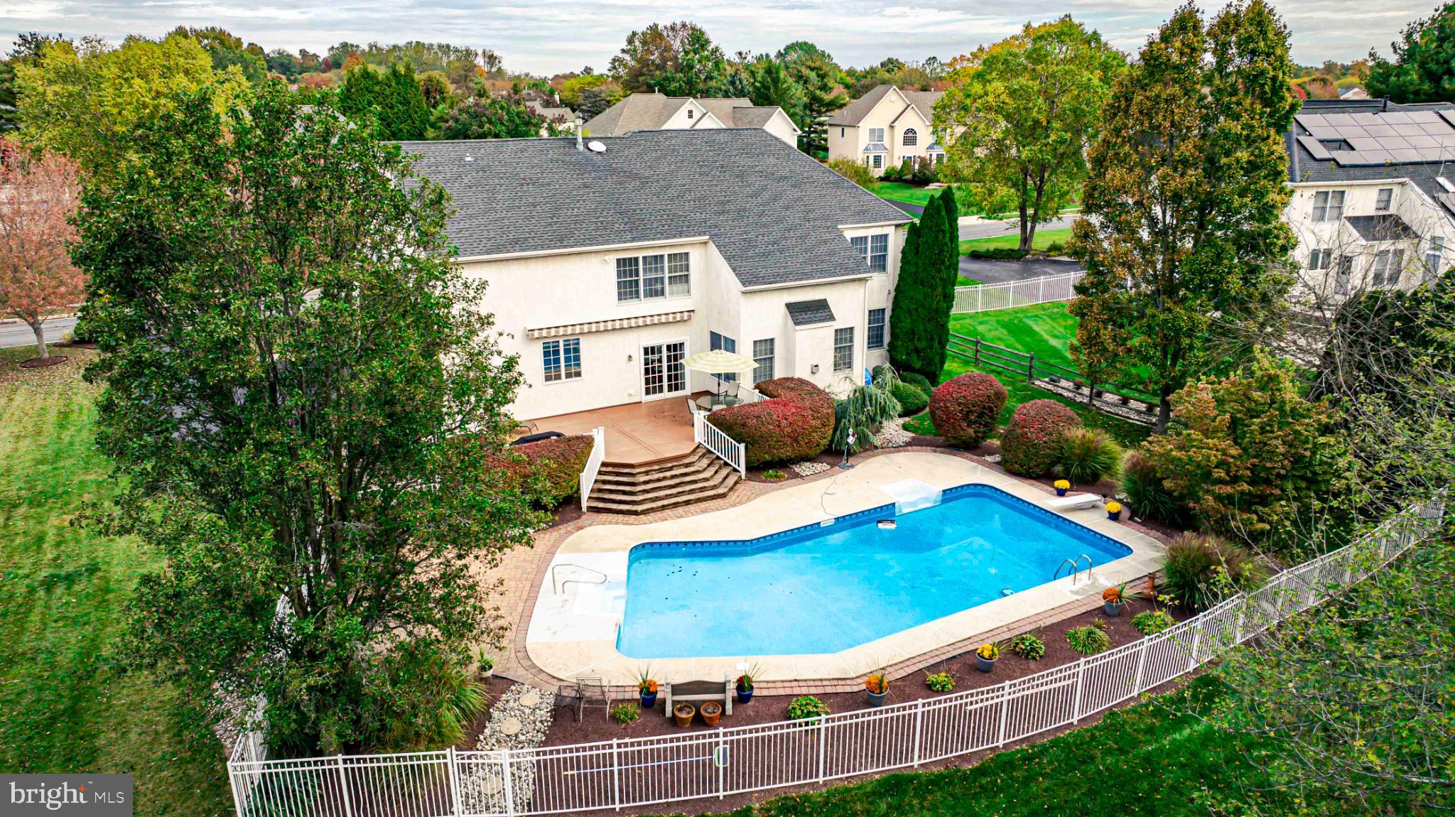 EAGLE GLENN - Residential