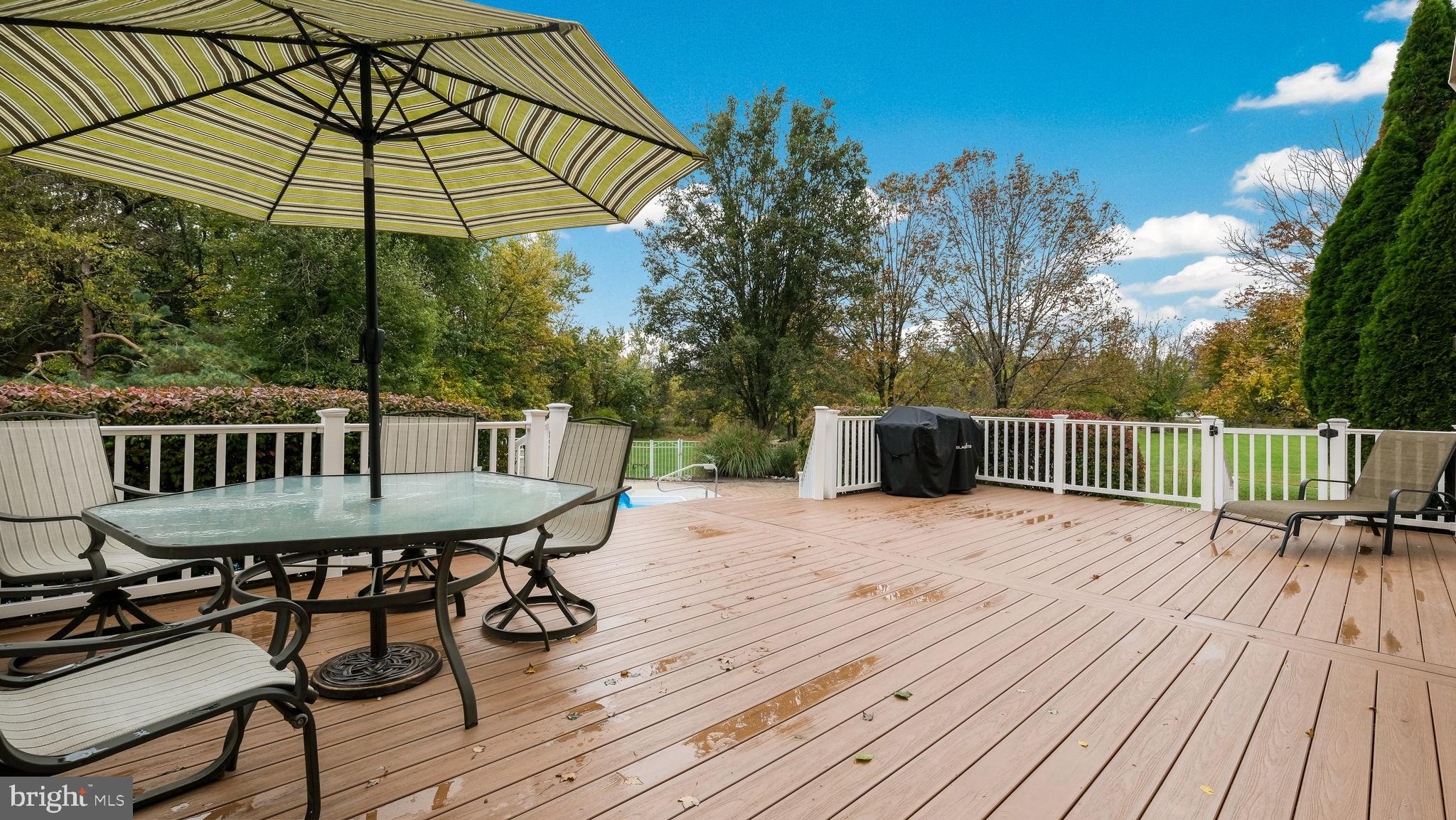 EAGLE GLENN - Residential