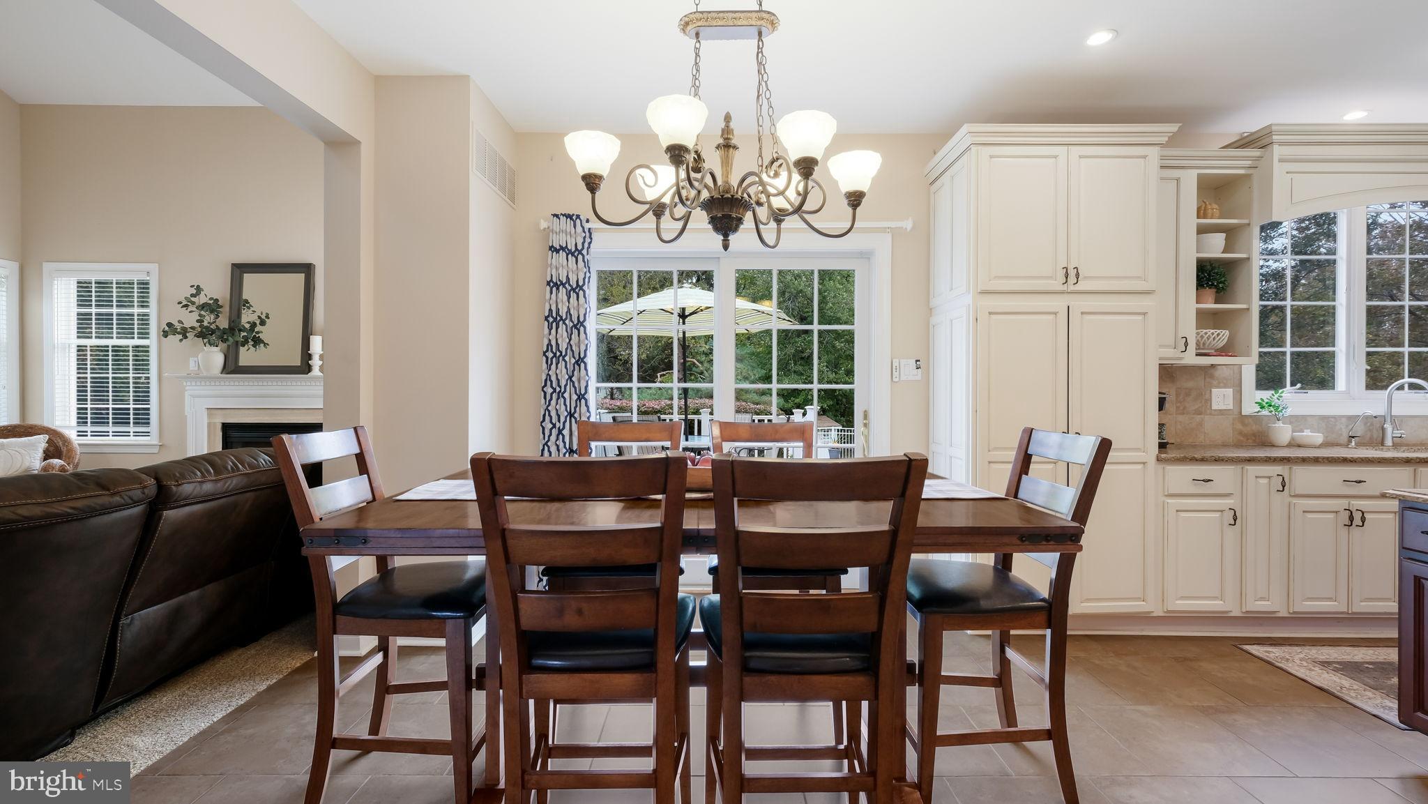 EAGLE GLENN - Residential