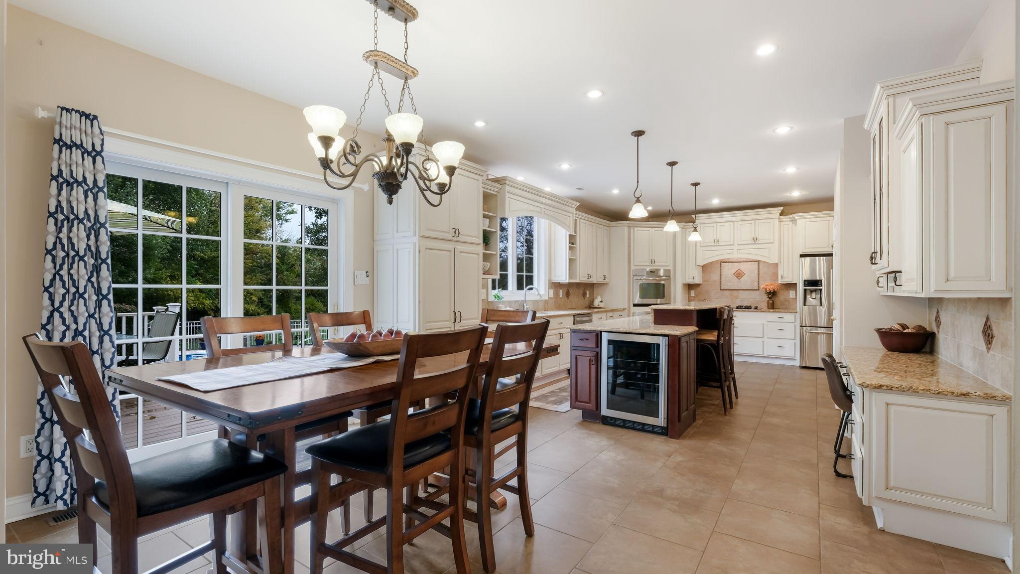 EAGLE GLENN - Residential