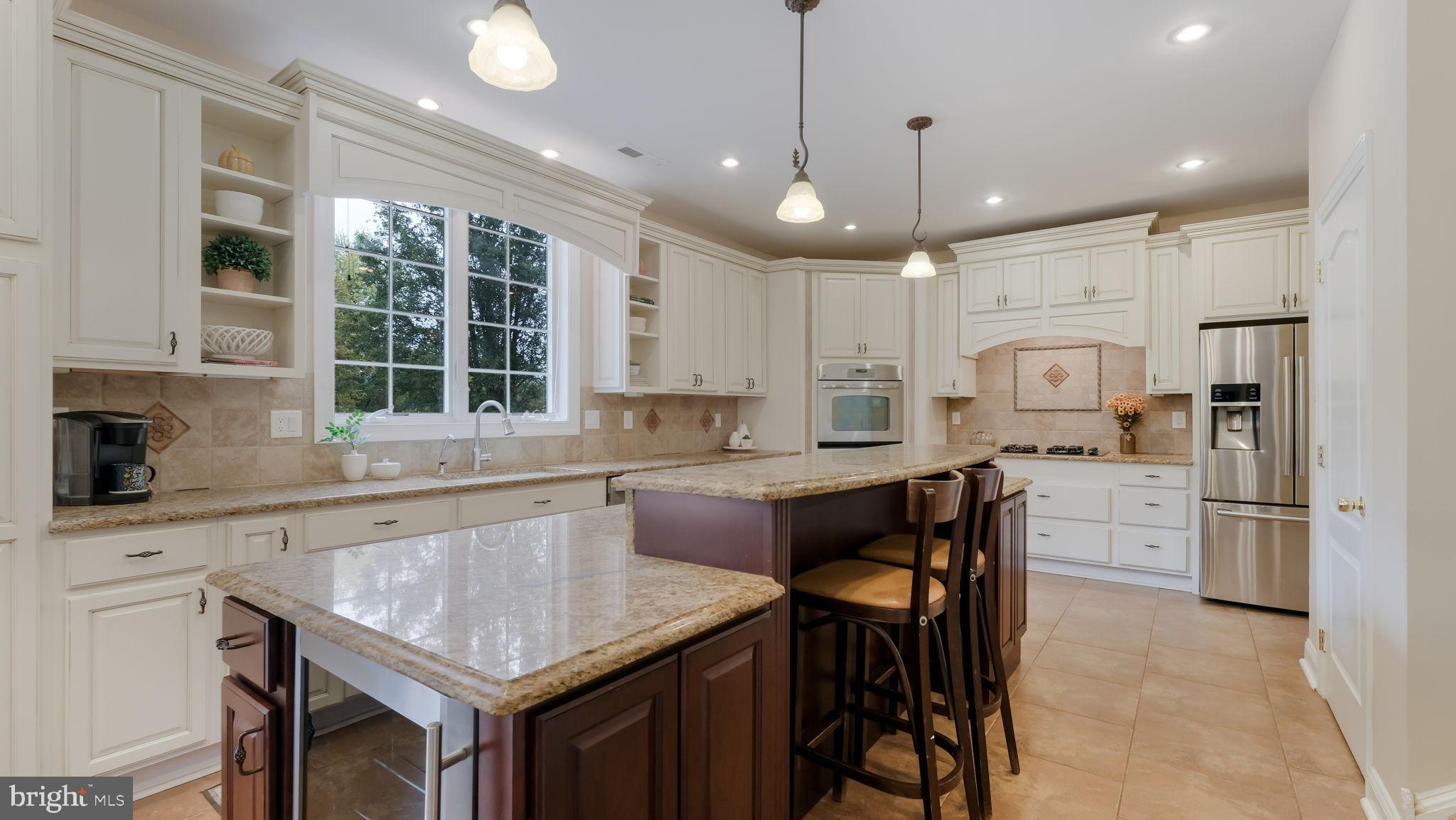 EAGLE GLENN - Residential